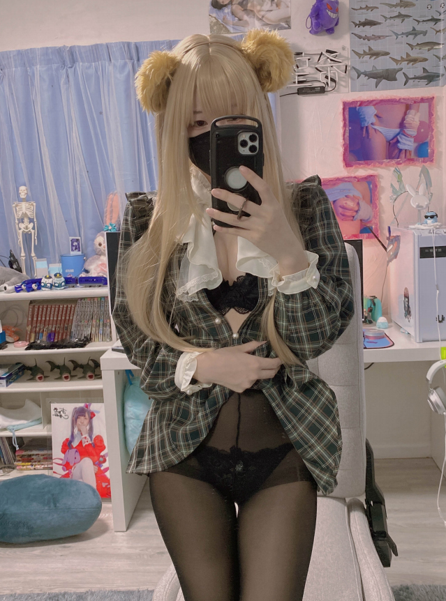 对子哈特-鲨鱼小姐评测，外冷内热福利姬，可怕外表下的软软鲨鱼牙~（低刺激）