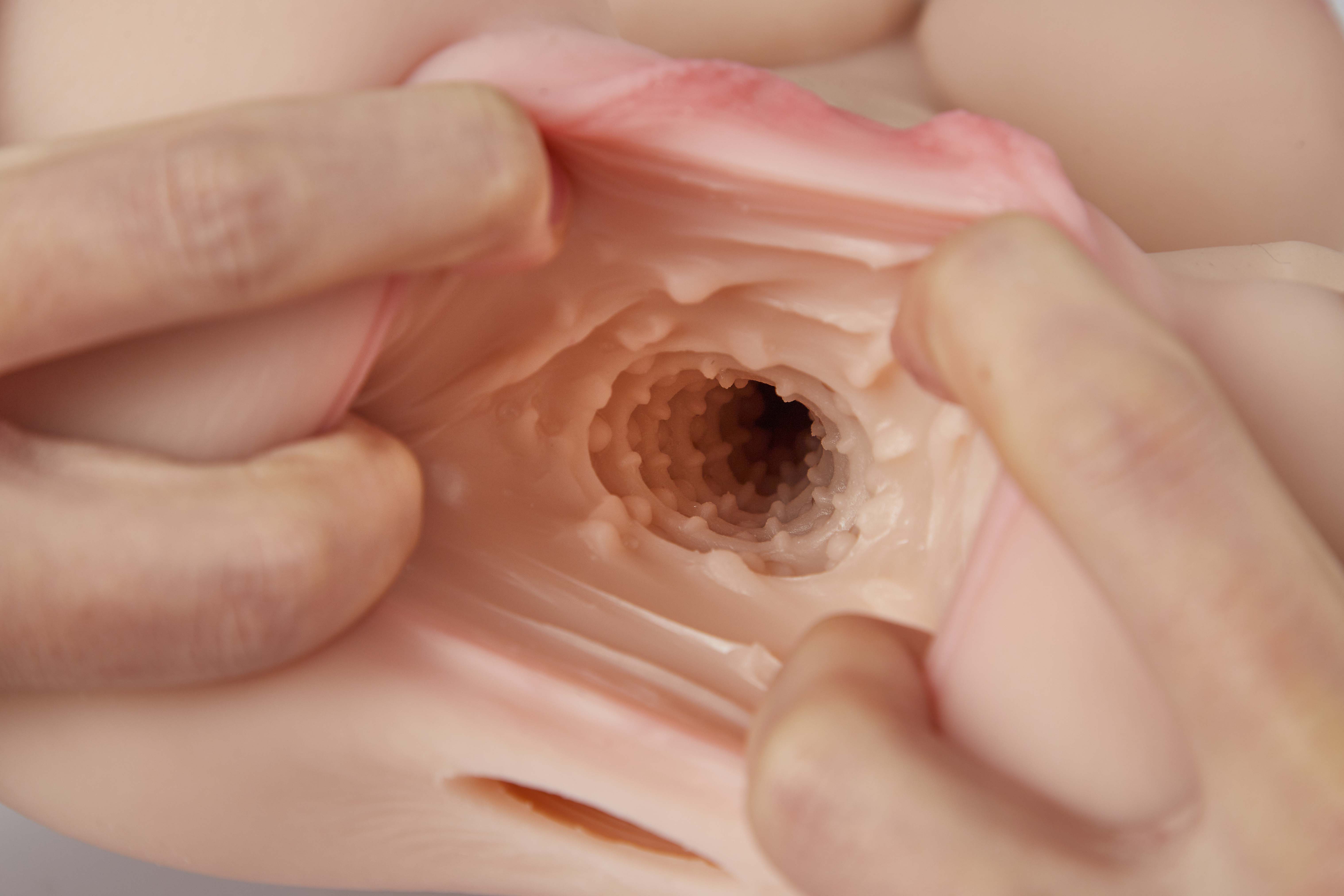 趣网-星梨奈（震动双穴名器）评测！各方面平衡都不错的震动类玩具！