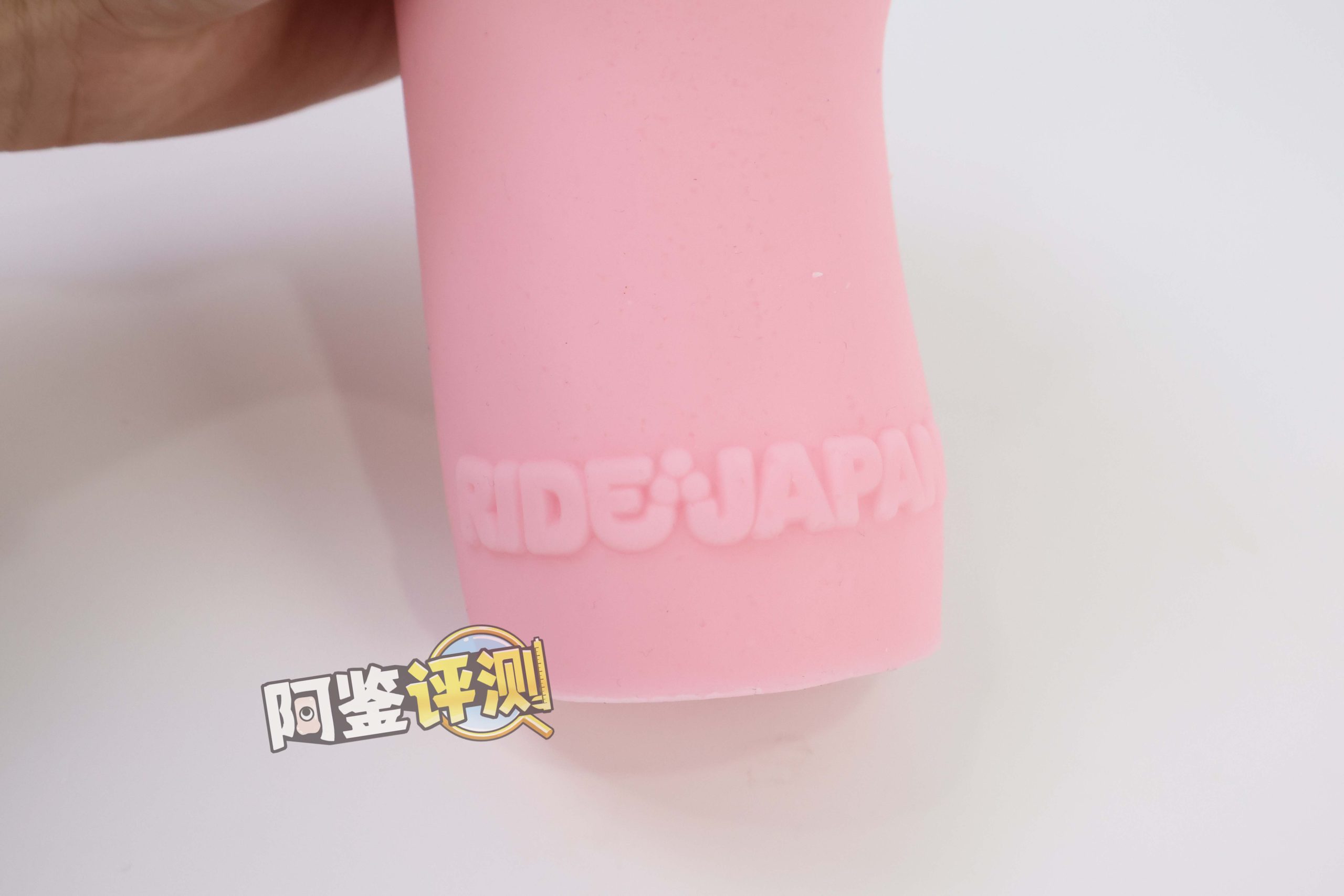 RIDE JAPAN——“眼镜娘护士”评测！对于颗粒感超强的慢玩，牛牛的反应不太确定...