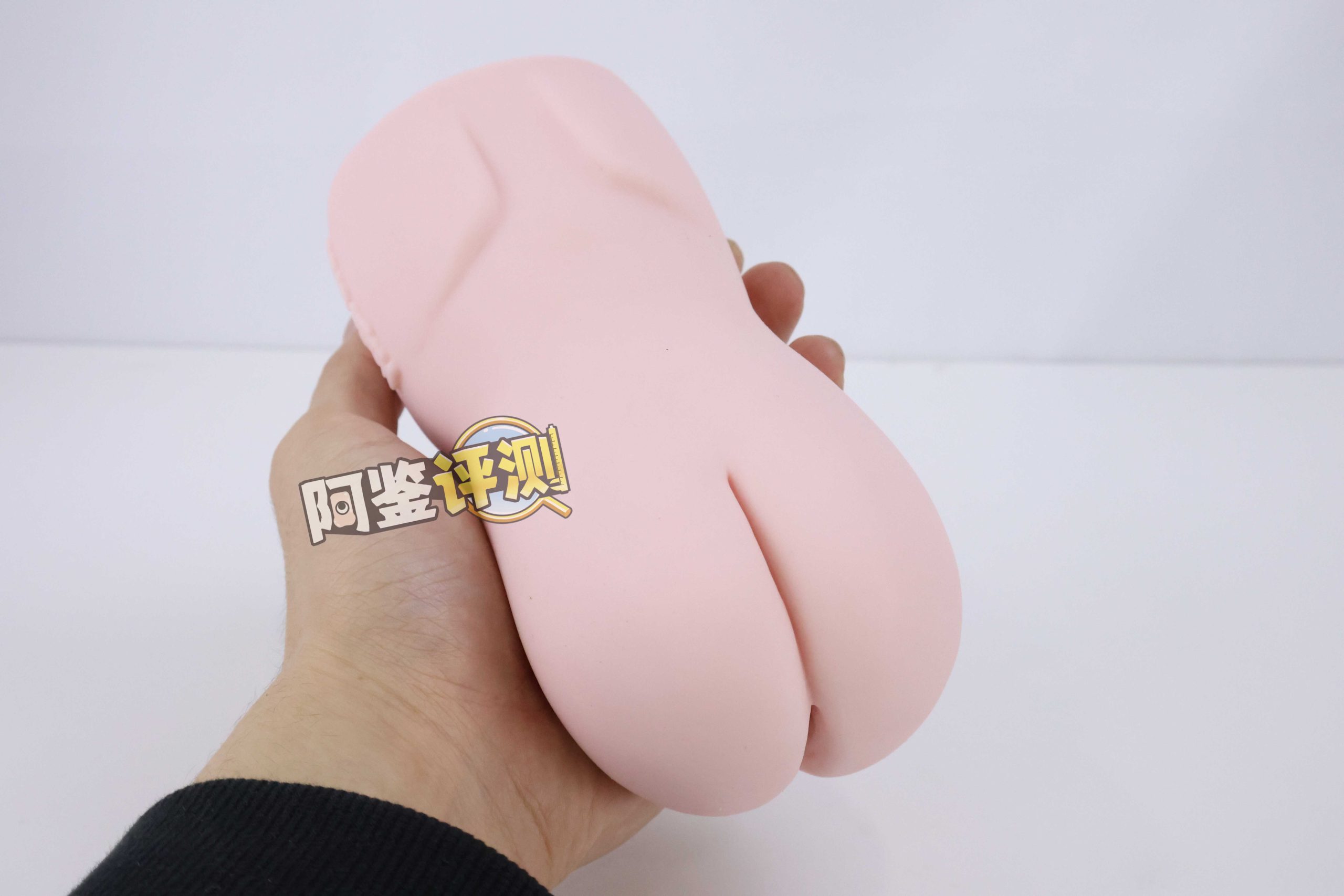 魔眼——“肉超紧莉娜”评测!少女的成长!等等....谁在我飞机杯里放刀片?