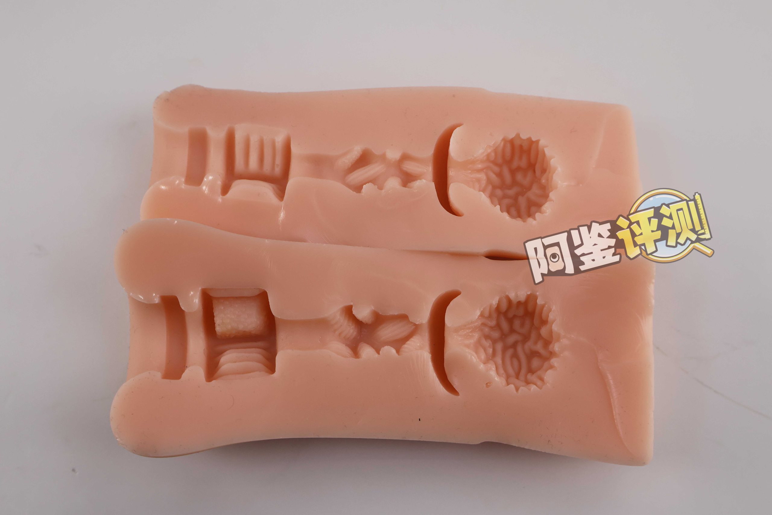 对子哈特—“R20四代-soft版”评测！驯化后的“牛牛杀手”！是否多了些温柔呢？