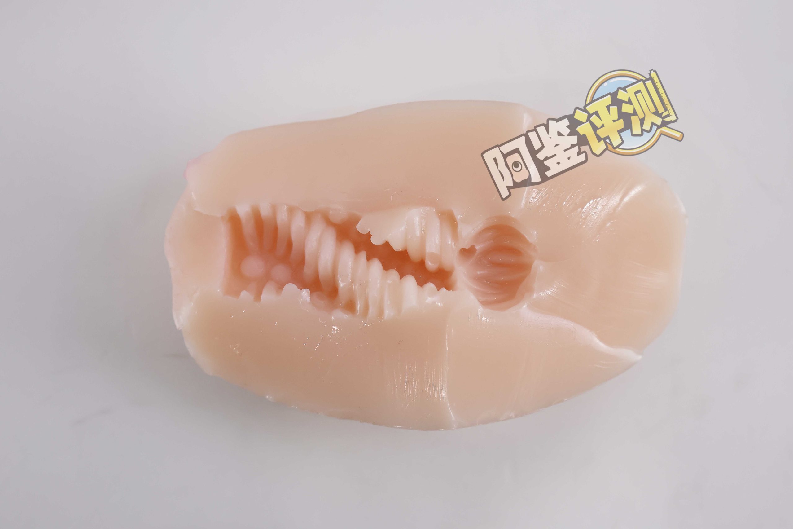 杯多多——“软萌蛋娘（红）”评测！低克重国产版TENGA egg？