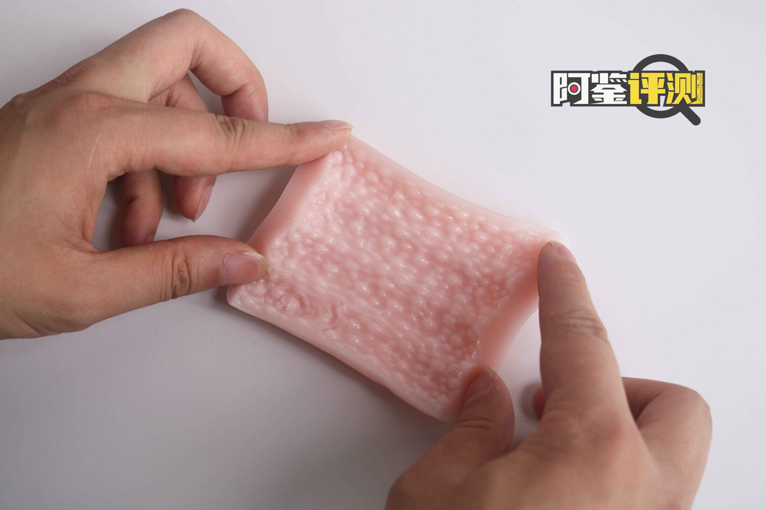 GXP—“口袋魅魔”评测！低克重底配贯通套，体验最贫瘠的飞机杯类型