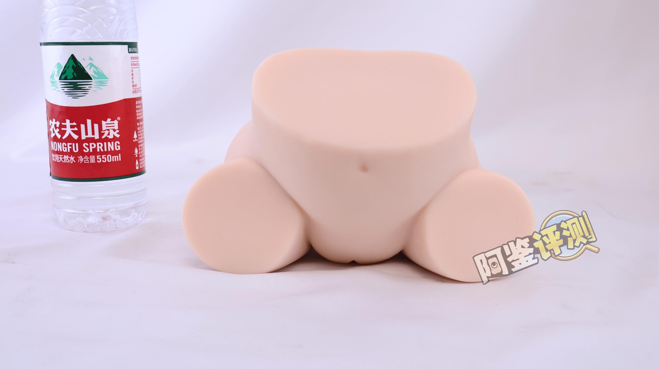 maccos——“纯洁之臀”评测!这个大小的话,有点不像臀模的感觉了....