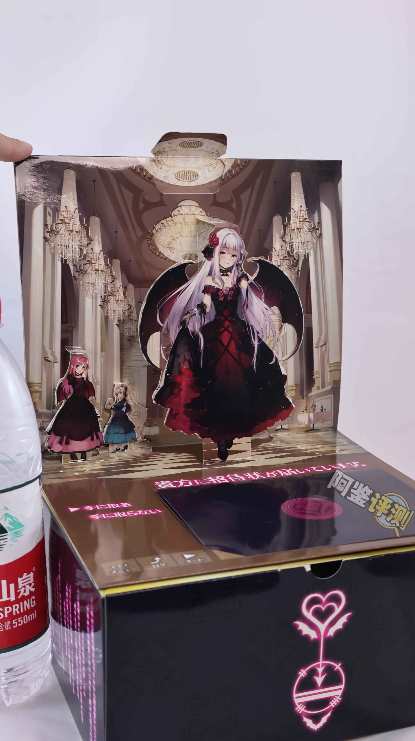 对子哈特——“舞踏会”评测！难以理解的古怪设计，像是礼盒中的月饼一样华而不实