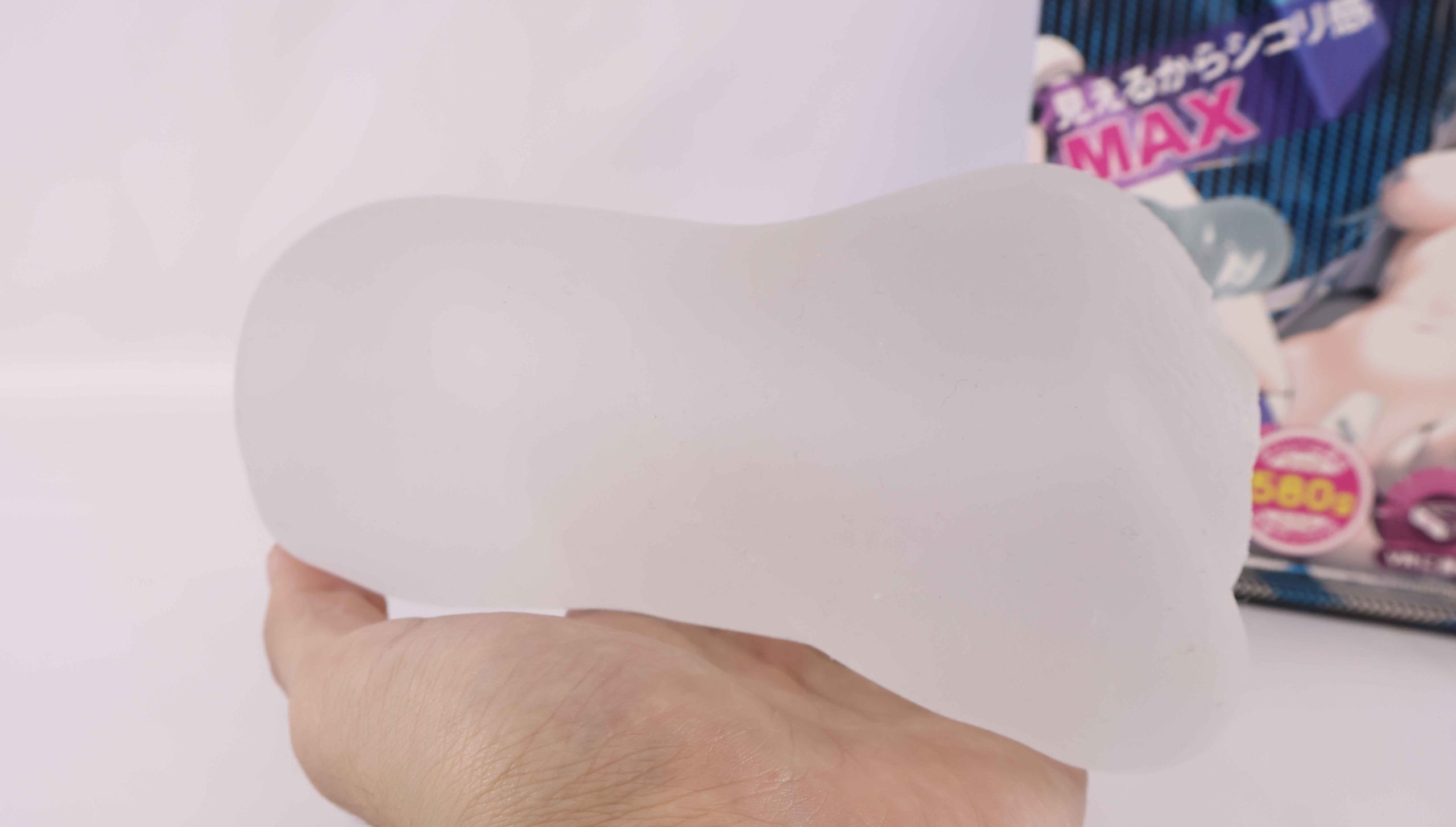 LoveFactor——“纯白机娘”评测!比起透明的核心卖点,胶体的黏着感给我印象更深...