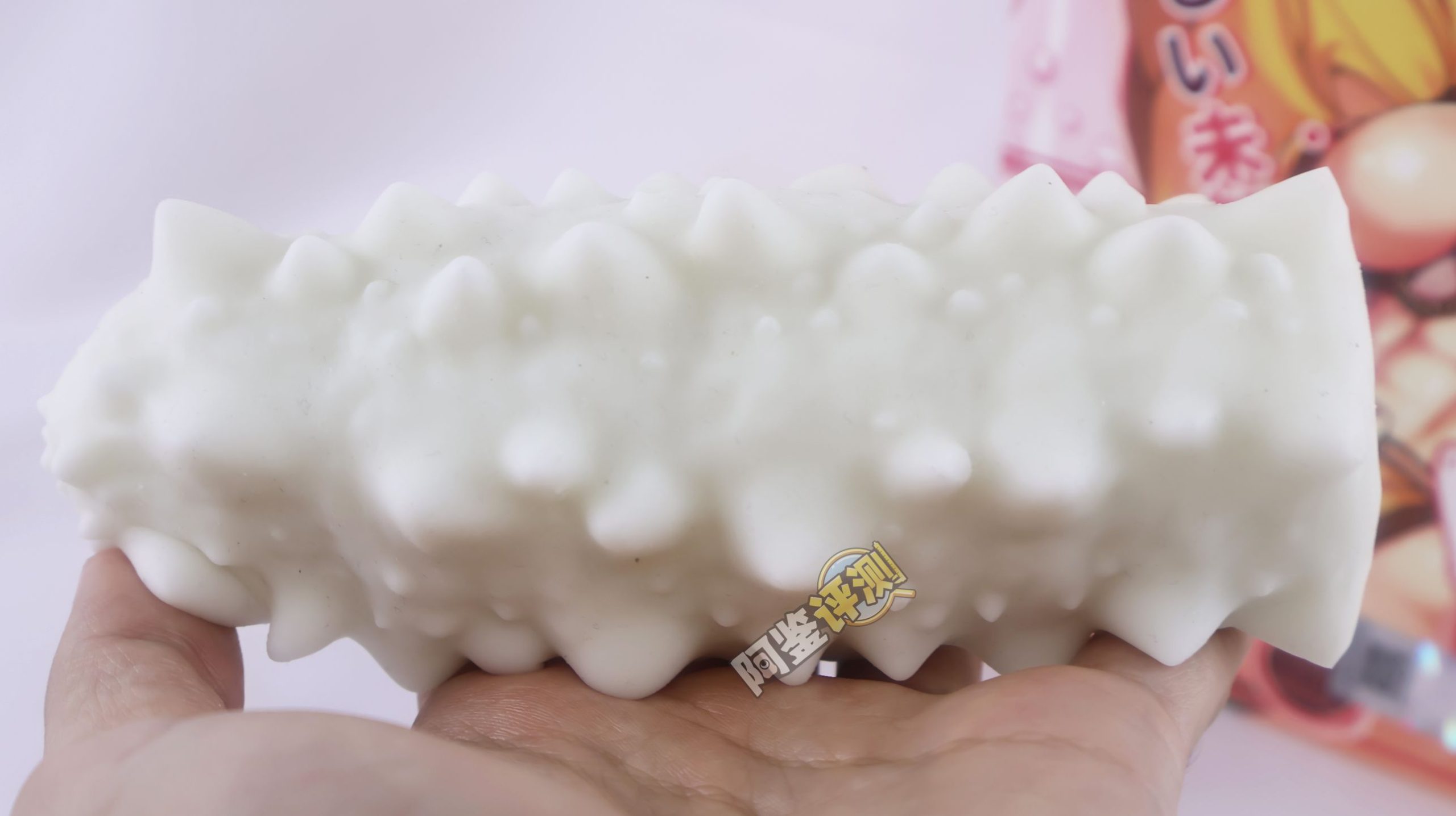 国产大魔王——“白丸”评测！虽然外形手感非常奇怪，但通道的剐蹭感不错