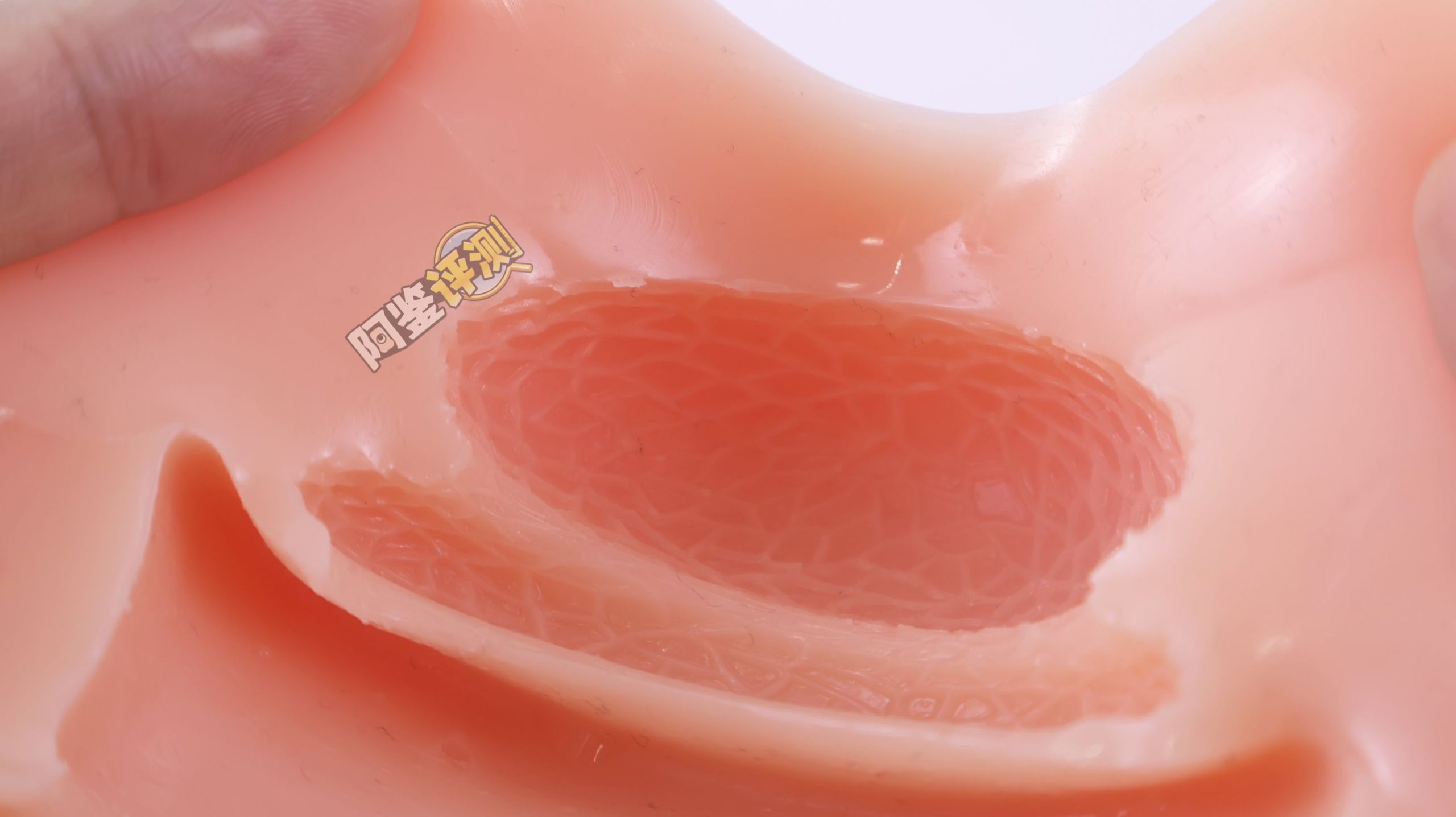 对子哈特——“舞踏会”评测！难以理解的古怪设计，像是礼盒中的月饼一样华而不实