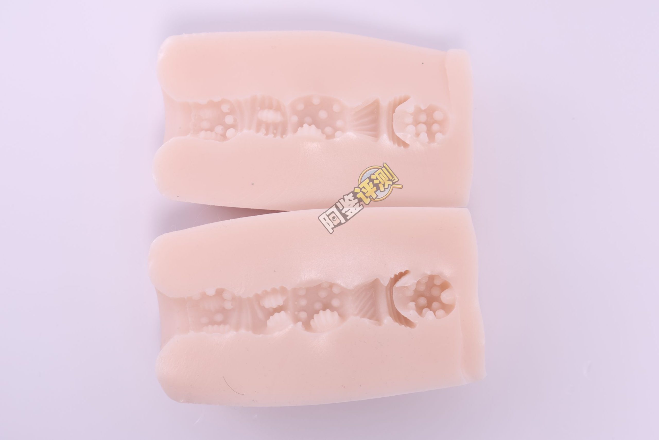 杯多多-“七彩罐娘”评测！隐蔽型小杯，图一乐还是真实用？（下：紫，粉，绿，蓝）