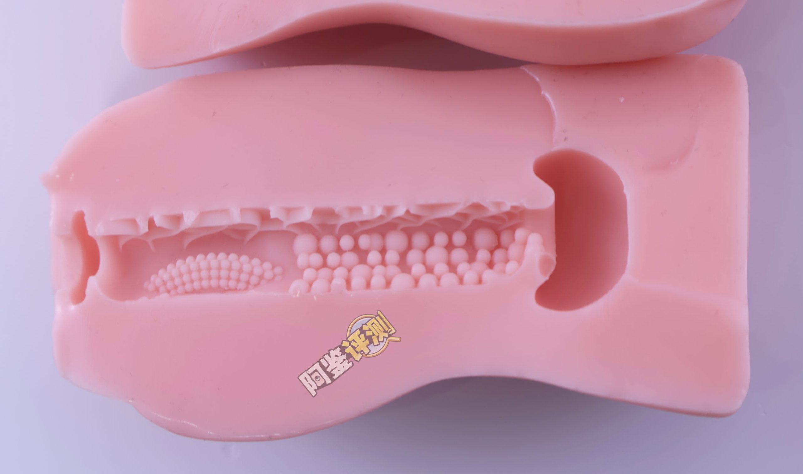对子哈特——“性感圣经”评测！同样的双面结构，在不同材料体验下居然完全不同