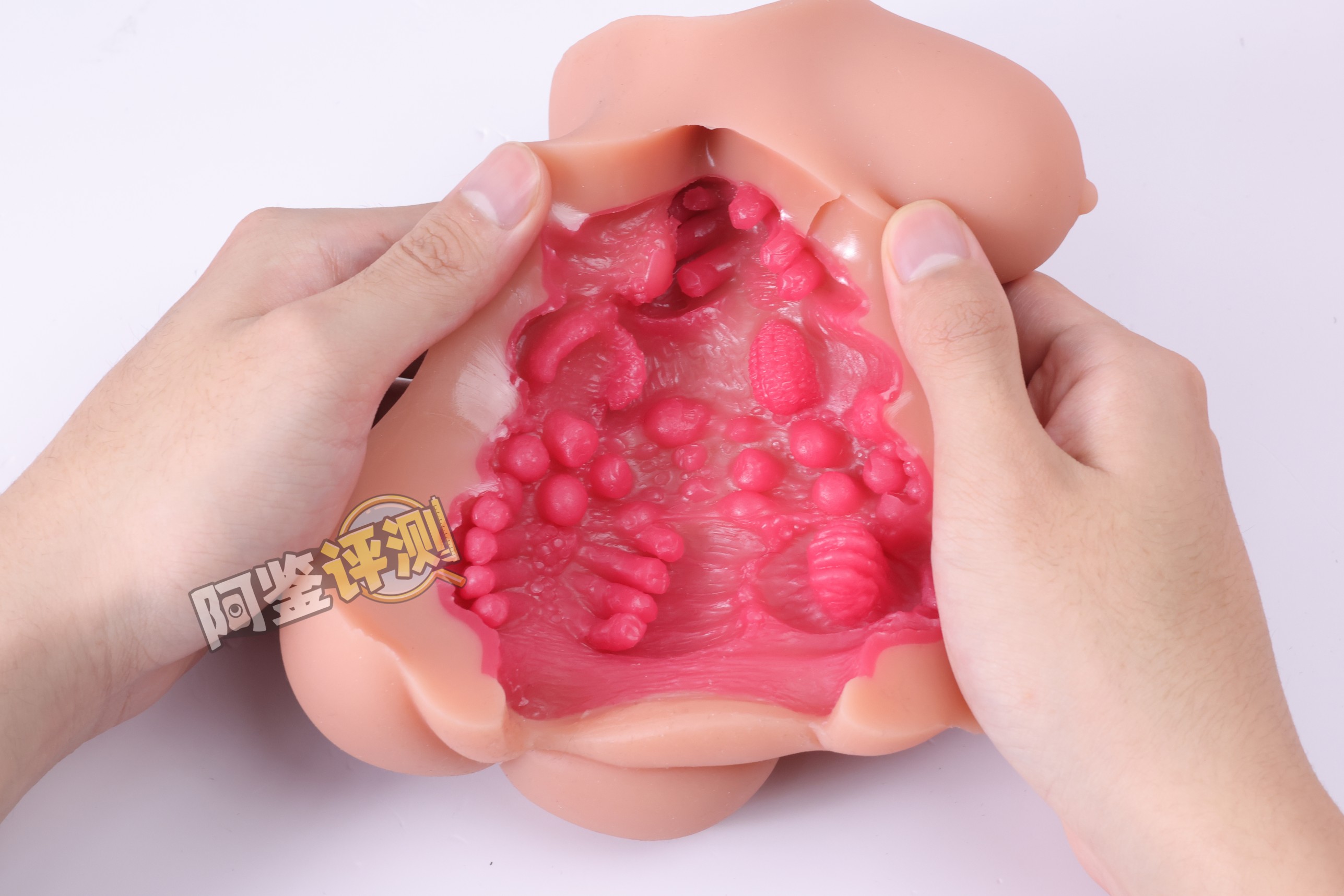 魔眼——“蠢GAL”评测！观感猎奇夸张的“肋骨形”咬合结构，但我用着真的没啥感觉....