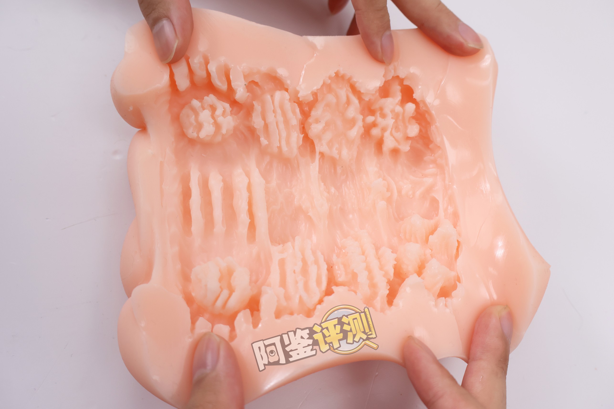 汤马托易士——“AIV-NO.09”评测！猎奇难用还是爽快软榨？TENGA gravity的“劣化版”