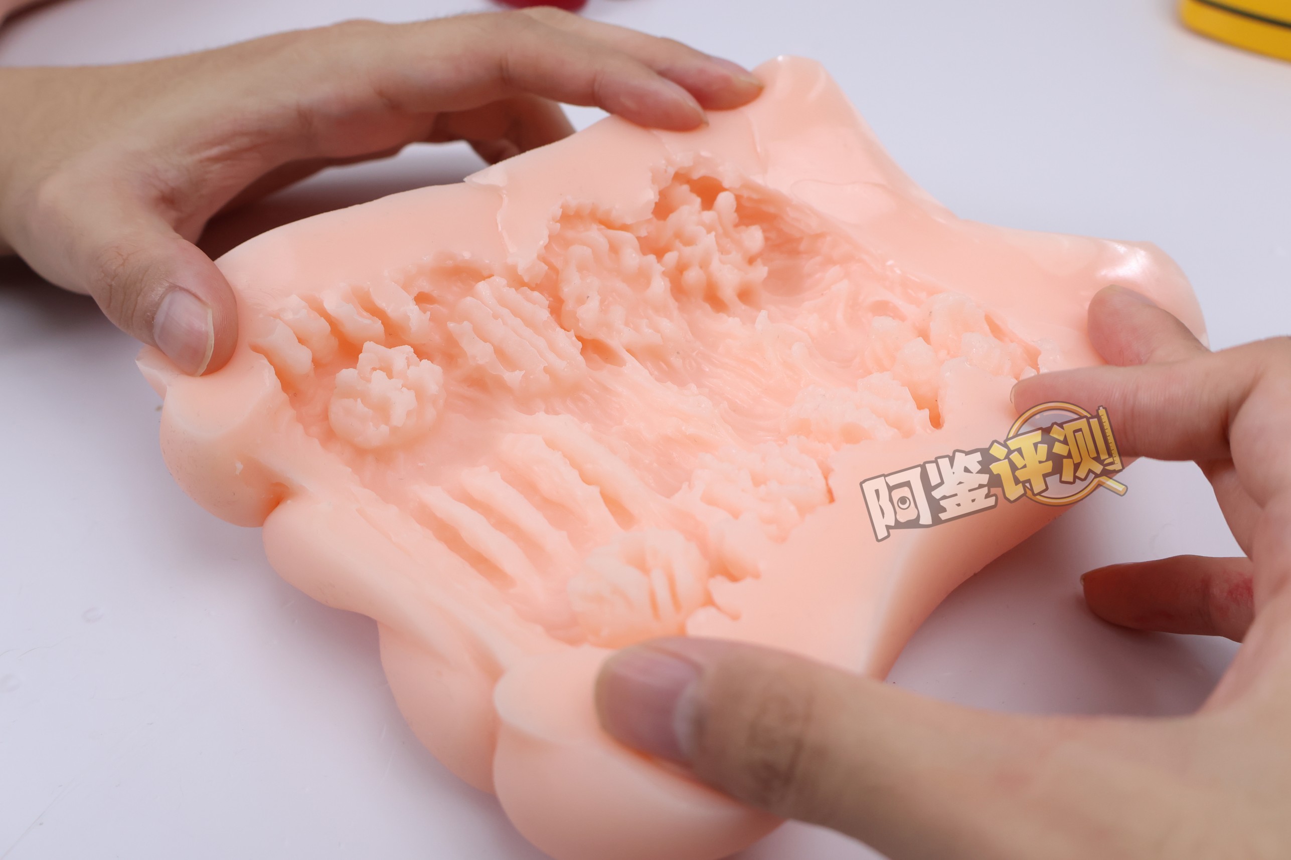 汤马托易士——“AIV-NO.09”评测！猎奇难用还是爽快软榨？TENGA gravity的“劣化版”