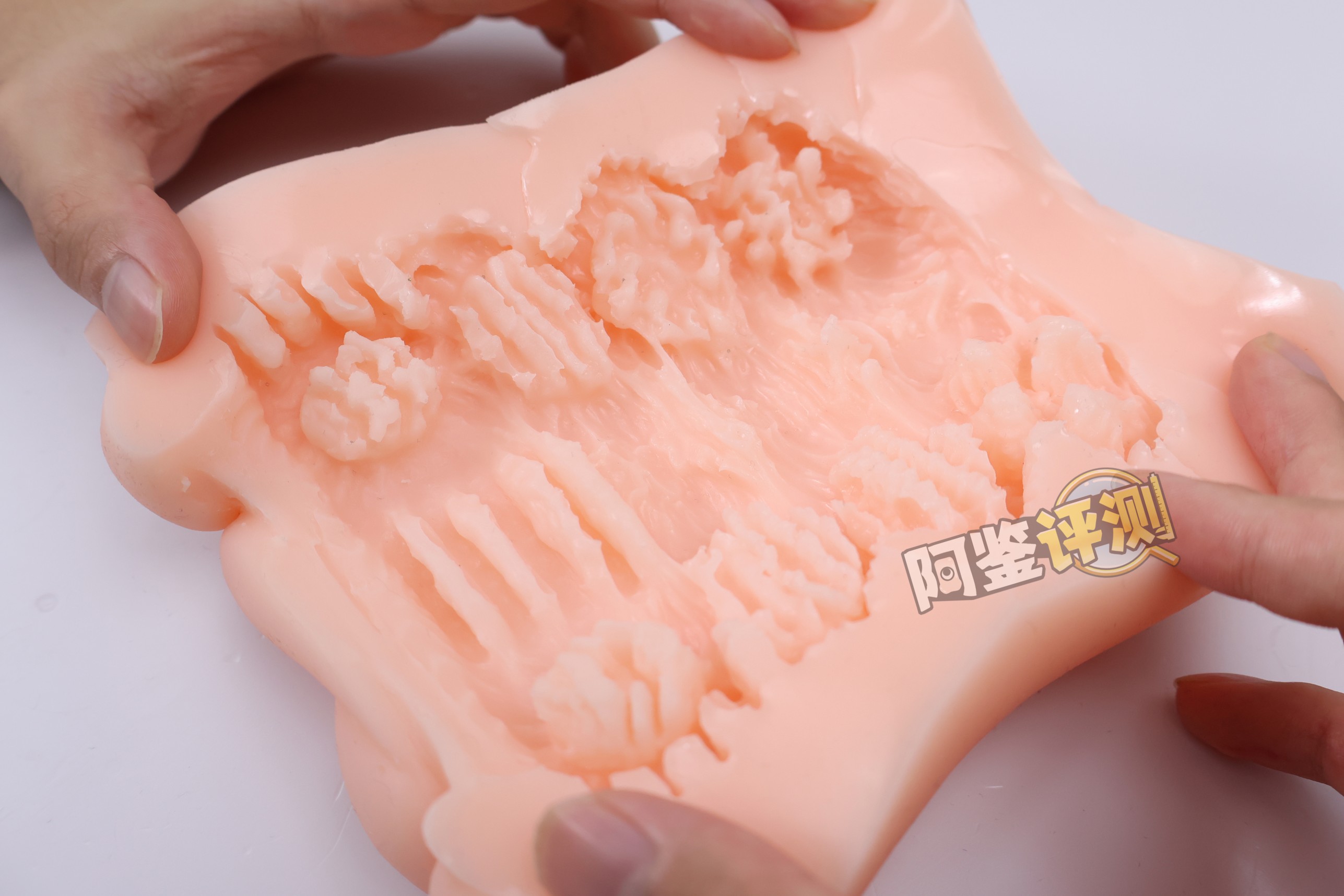 汤马托易士——“AIV-NO.09”评测！猎奇难用还是爽快软榨？TENGA gravity的“劣化版”