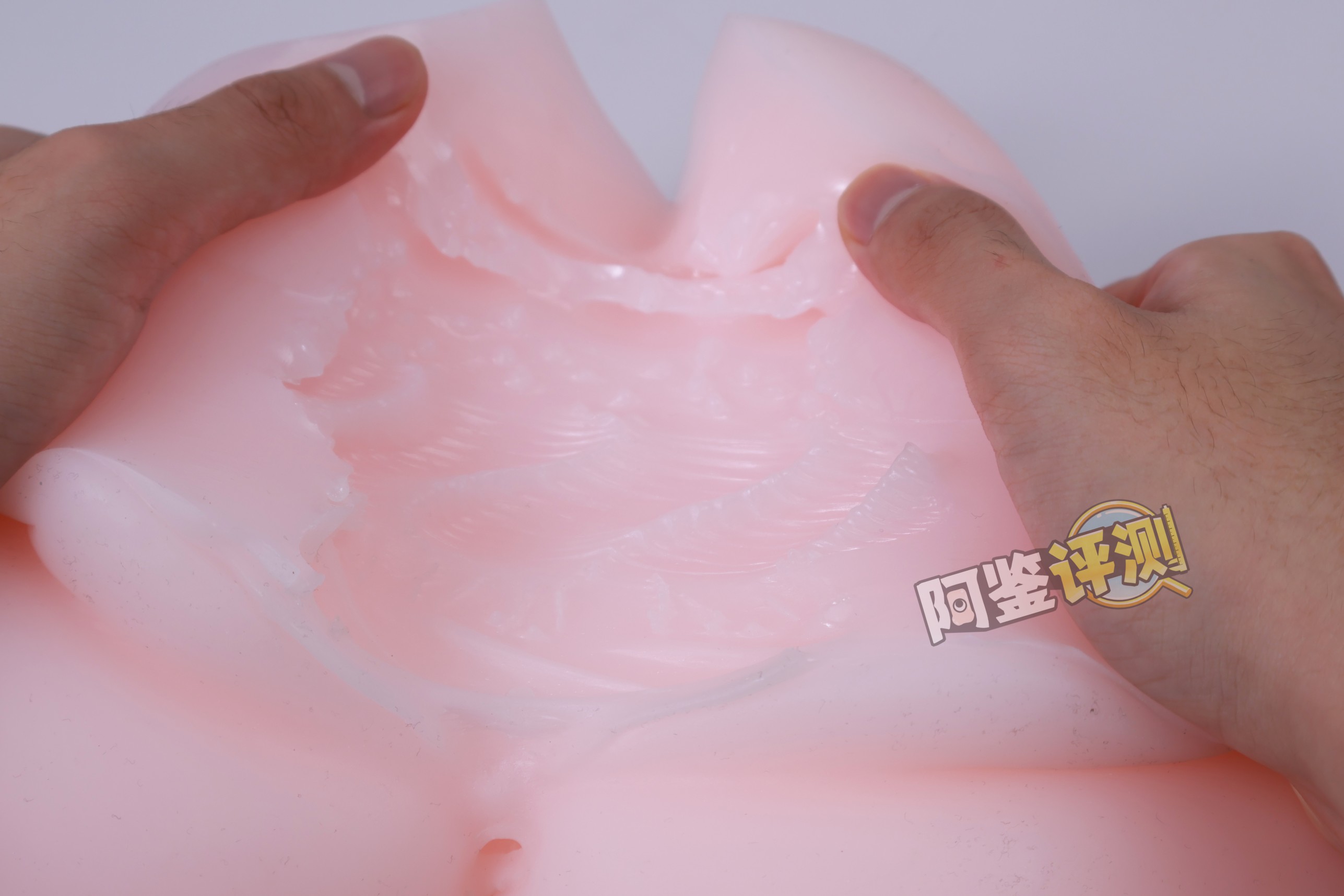 TMT——“星野爱丽丝”评测！软感不错，但个头太小，设计上也感觉有些普通