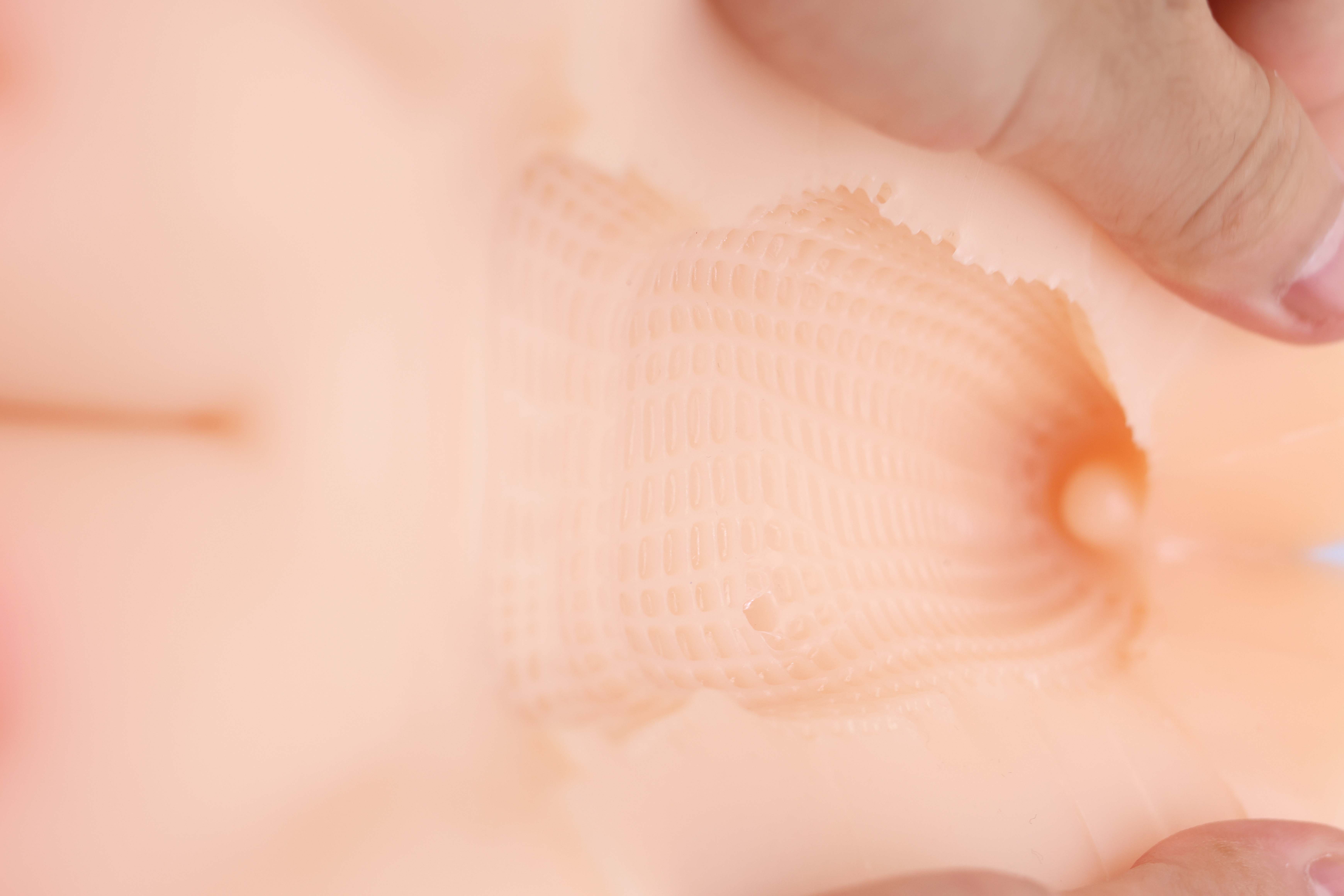 LoveFactor——“玉足拷问”评测！抽象古典设计重新复活，足交还是太难在倒模中复刻了....