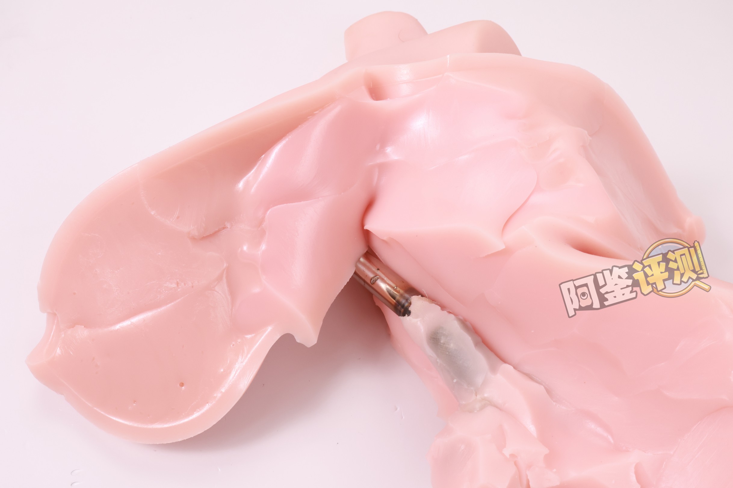 RQS——“爱妻素体”评测！孩子最爱吃的长乳软奶！可惜使用时的插入角度翻大车