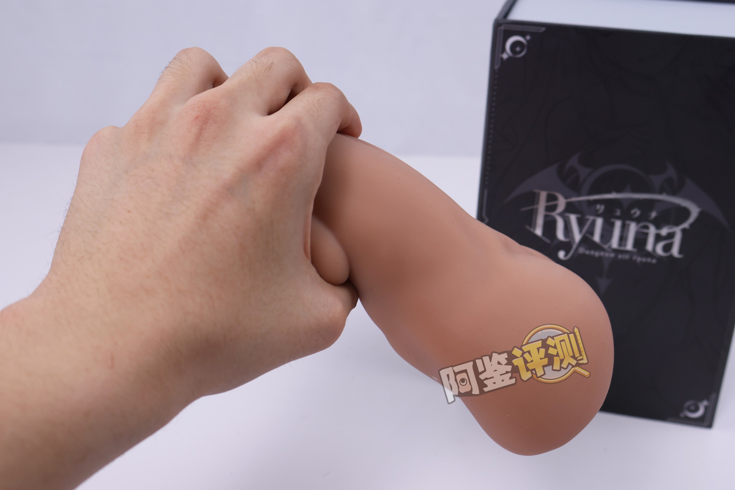 TMT——“琉娜”评测！登峰造极的过度包装，为了一碟醋疯狂包饺子