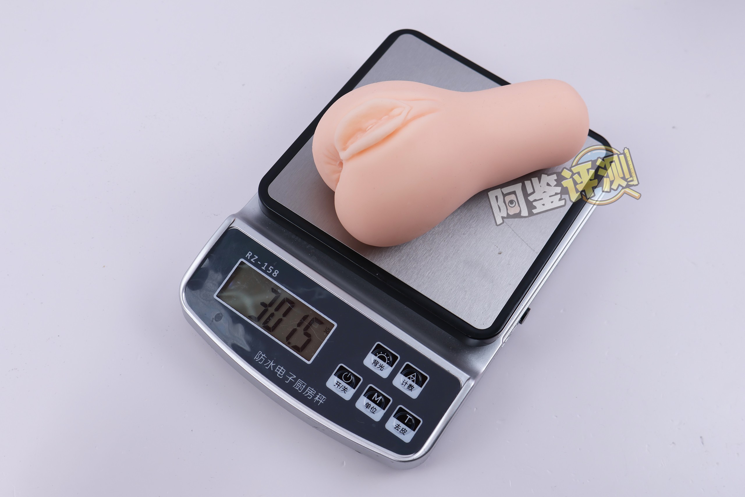 对子哈特——“性徒会长”评测！自慰套一般的贫瘠体验，如今几乎毫无价值的上古菊花杯