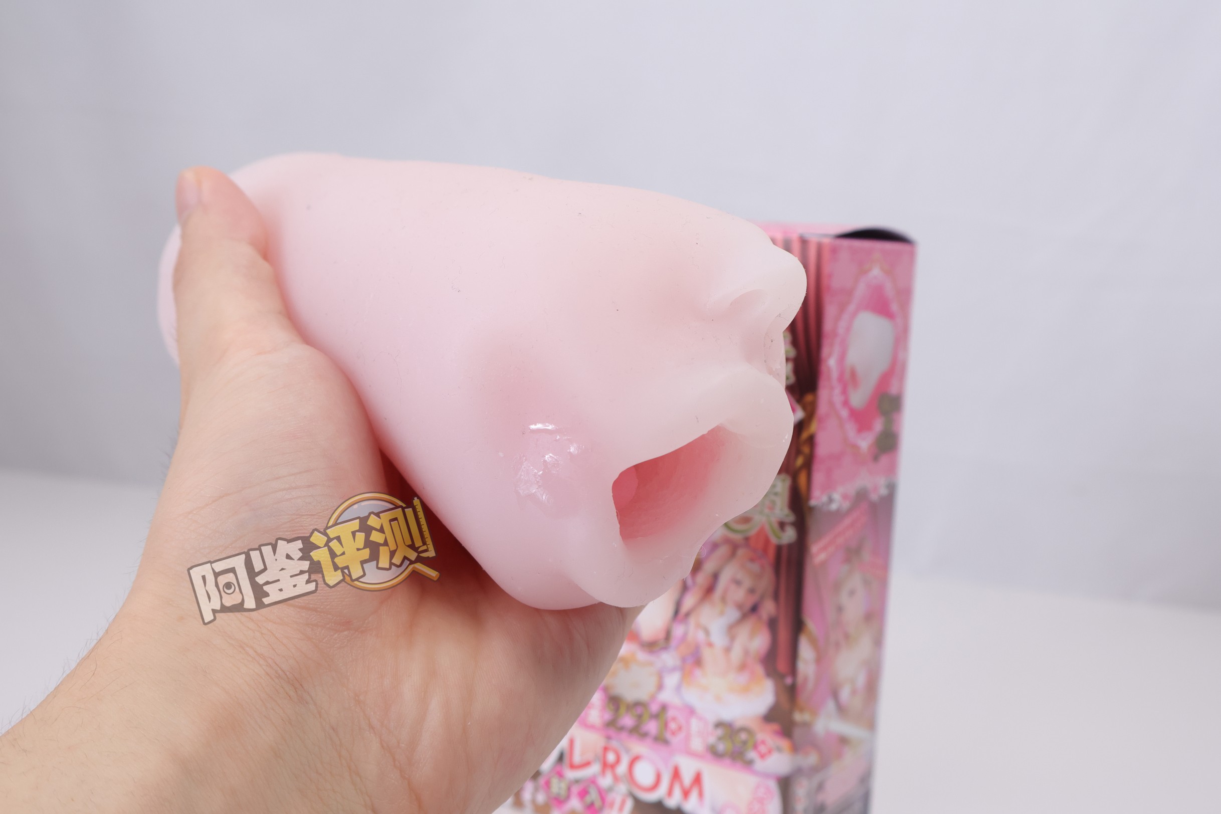 火炮——“ 颜面性器”评测!很有创意的设定,但是实际体验上完全没有体现出特点