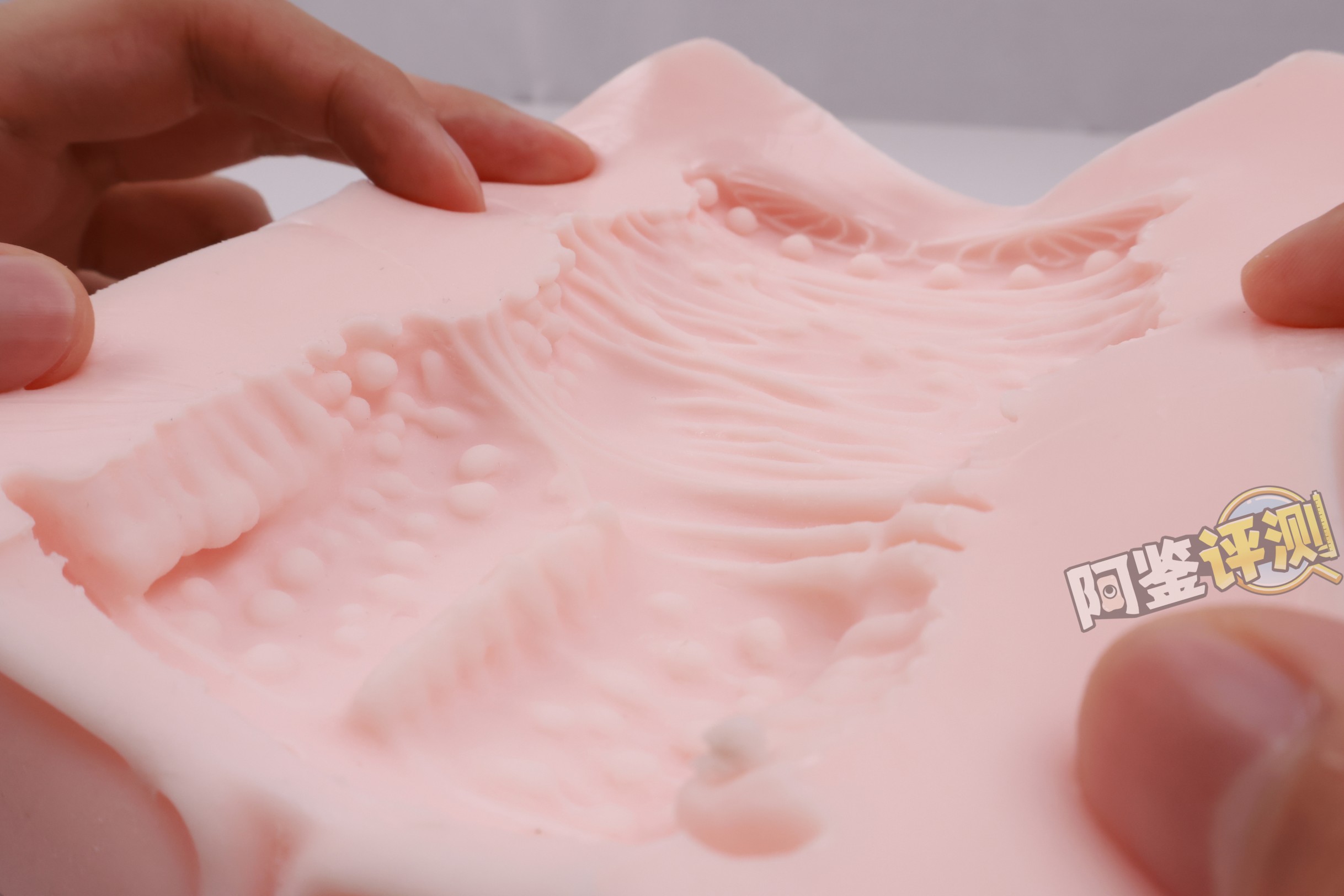 MODE——“CORON SP”评测！像棉花糖一样蓬松且柔软的结构，简单但有效的慢玩设计