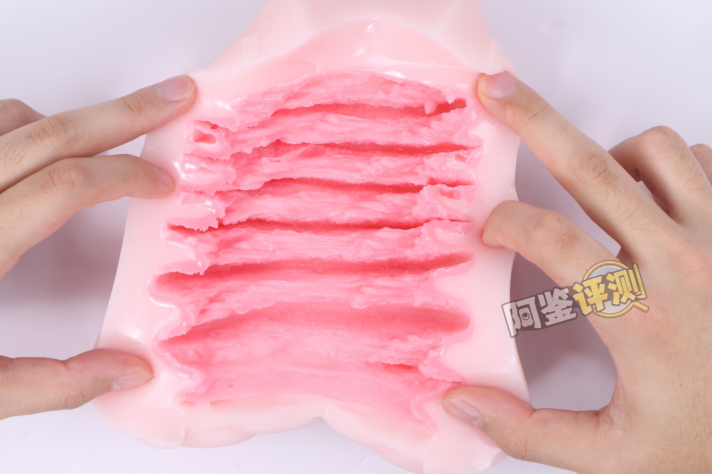 魔眼——“鲨鱼螺旋（soft）”评测！TENGA spinner的超级强化版，独特排气方式的猎奇脂软杯