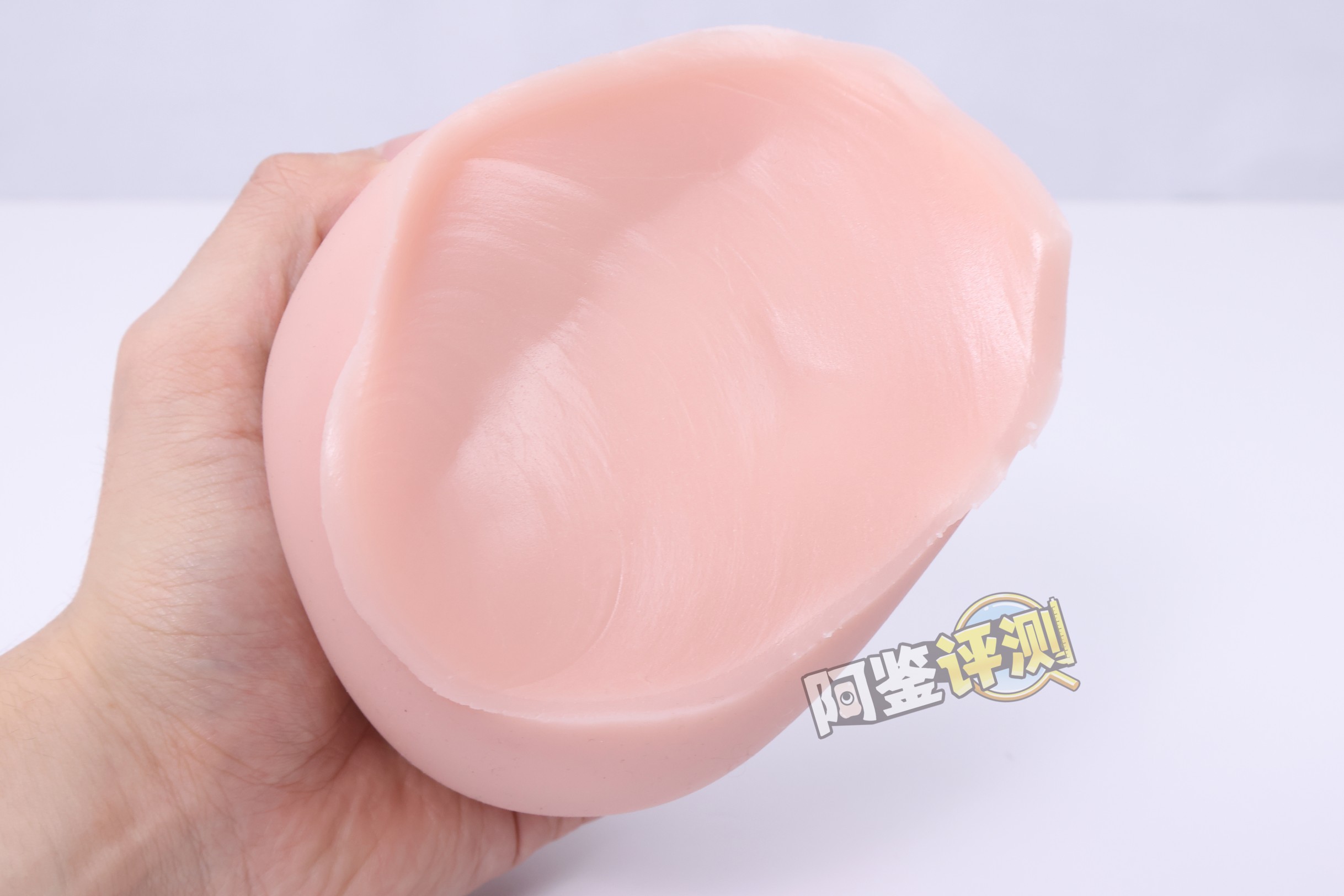 BONMOR——“美骨柔姬”评测！超级真实的肋骨握持感，但腿部和通道设计糟糕到难以相信