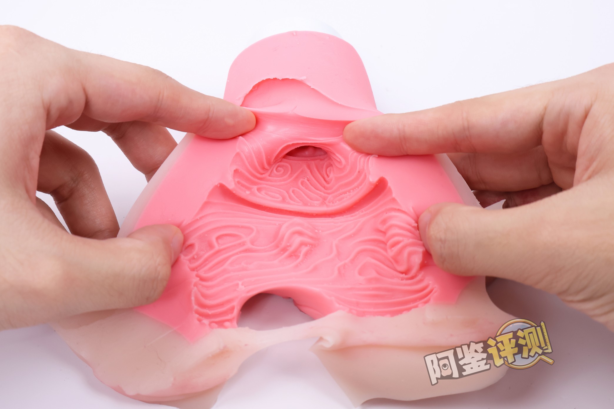 BONMOR——“纵腰精灵”评测！电动+大臀模？感觉像“弗兰肯斯坦”里的缝合怪一样的倒模...