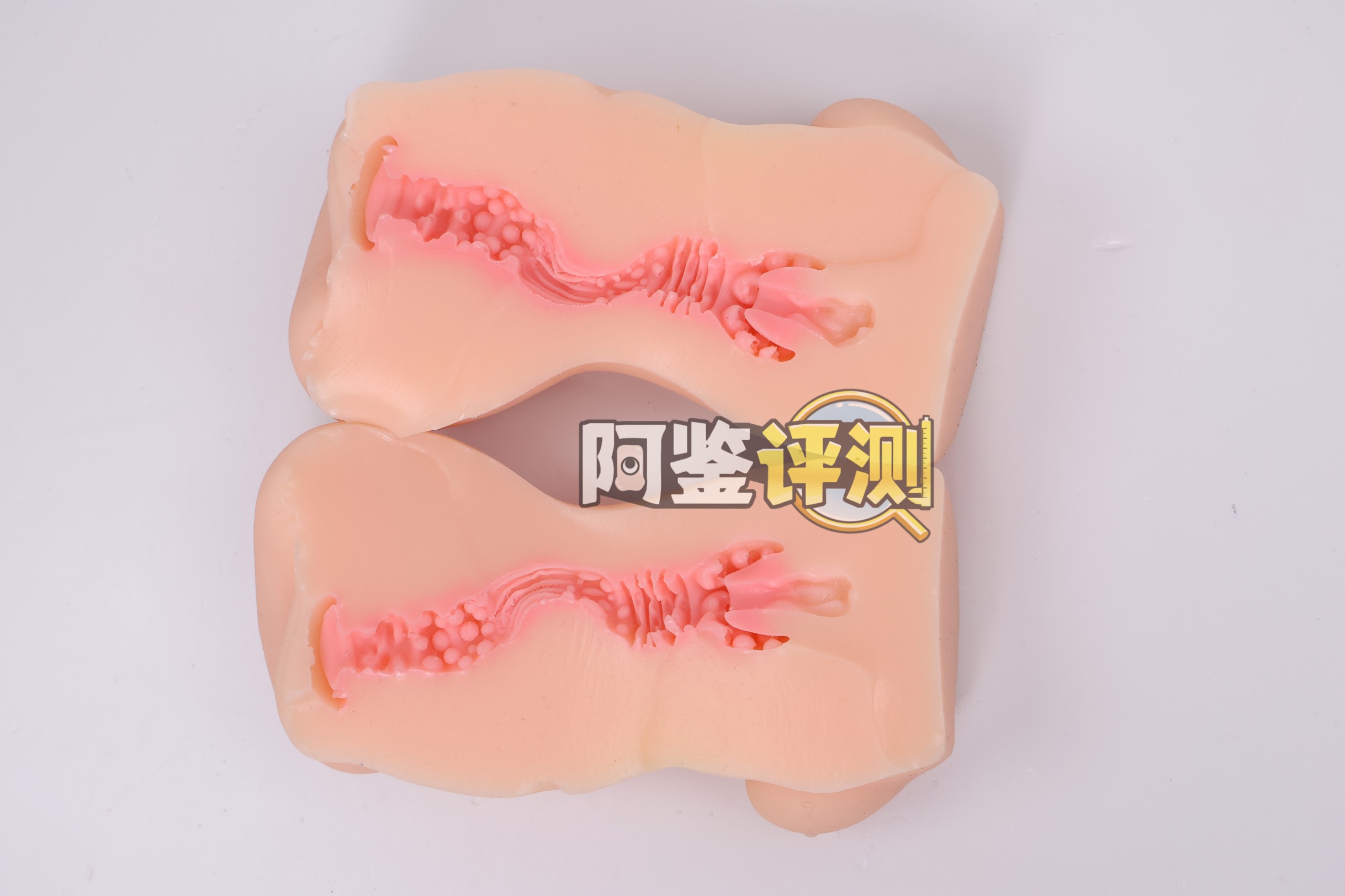 TMT——“芽衣子”评测！造型虽然有点怪怪的，但包裹和起伏都比较到位