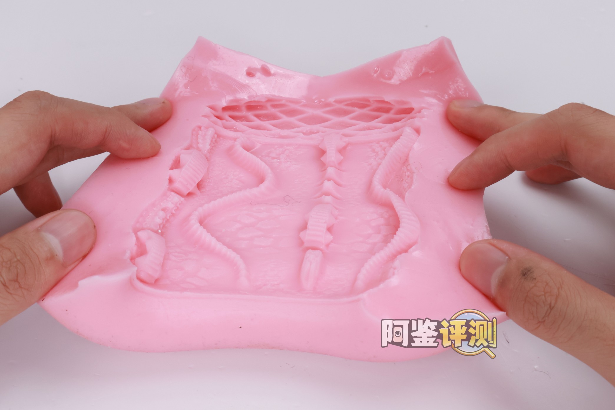 RIDE JAPAN——“海马波浪”评测!黏感材料的独特发挥,带有奇奇怪怪“滞留感”的竖向剐蹭!