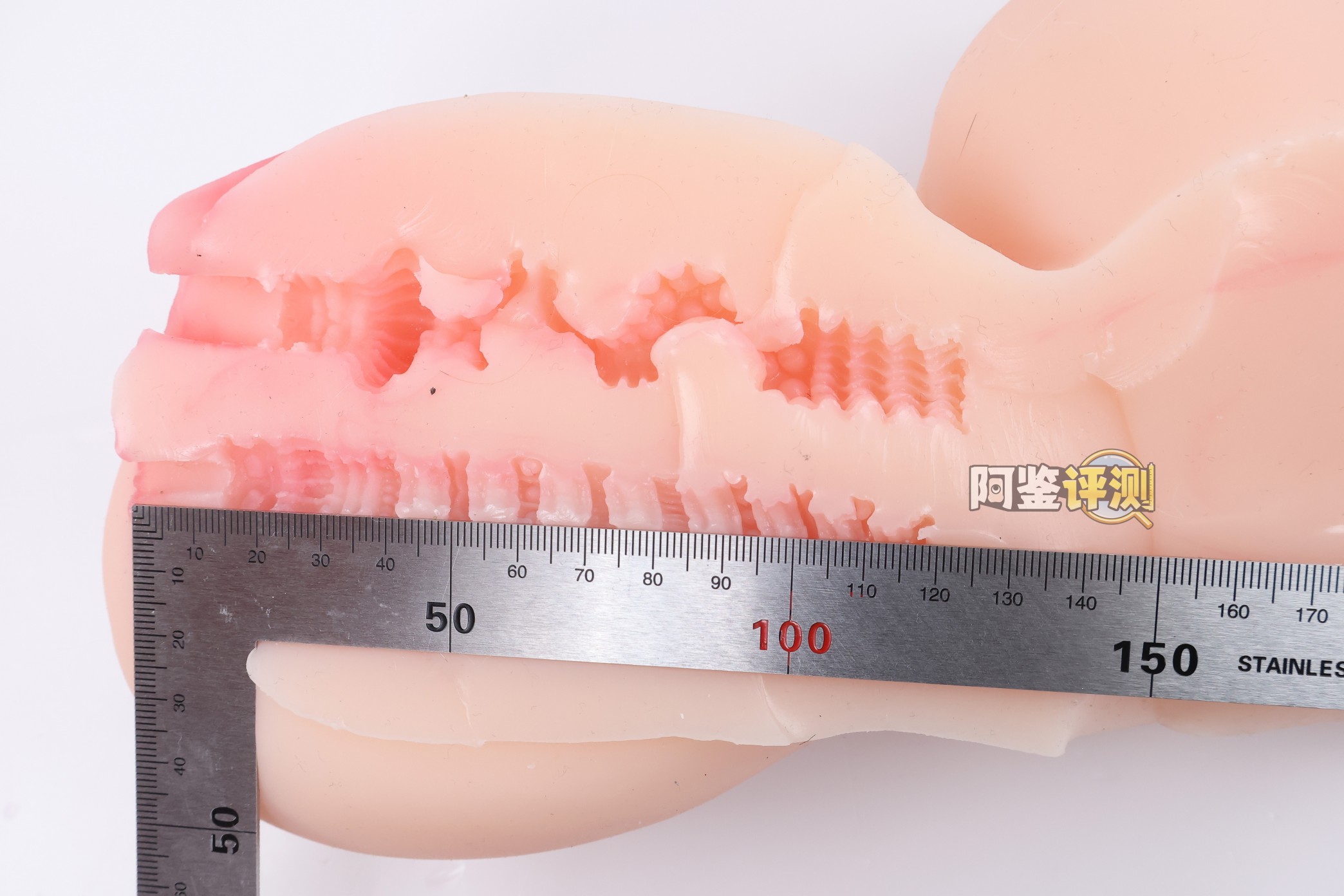 迷姬——“双穴双乳6斤”评测！躯干超扁的“照骗”造型，只有正面能看的逆天造型