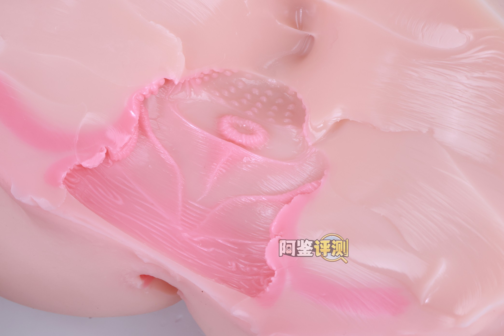 傲川——“臀娘”评测！专精趴式后入的超级大肉臀，床置“开大车”感觉的极致体现！