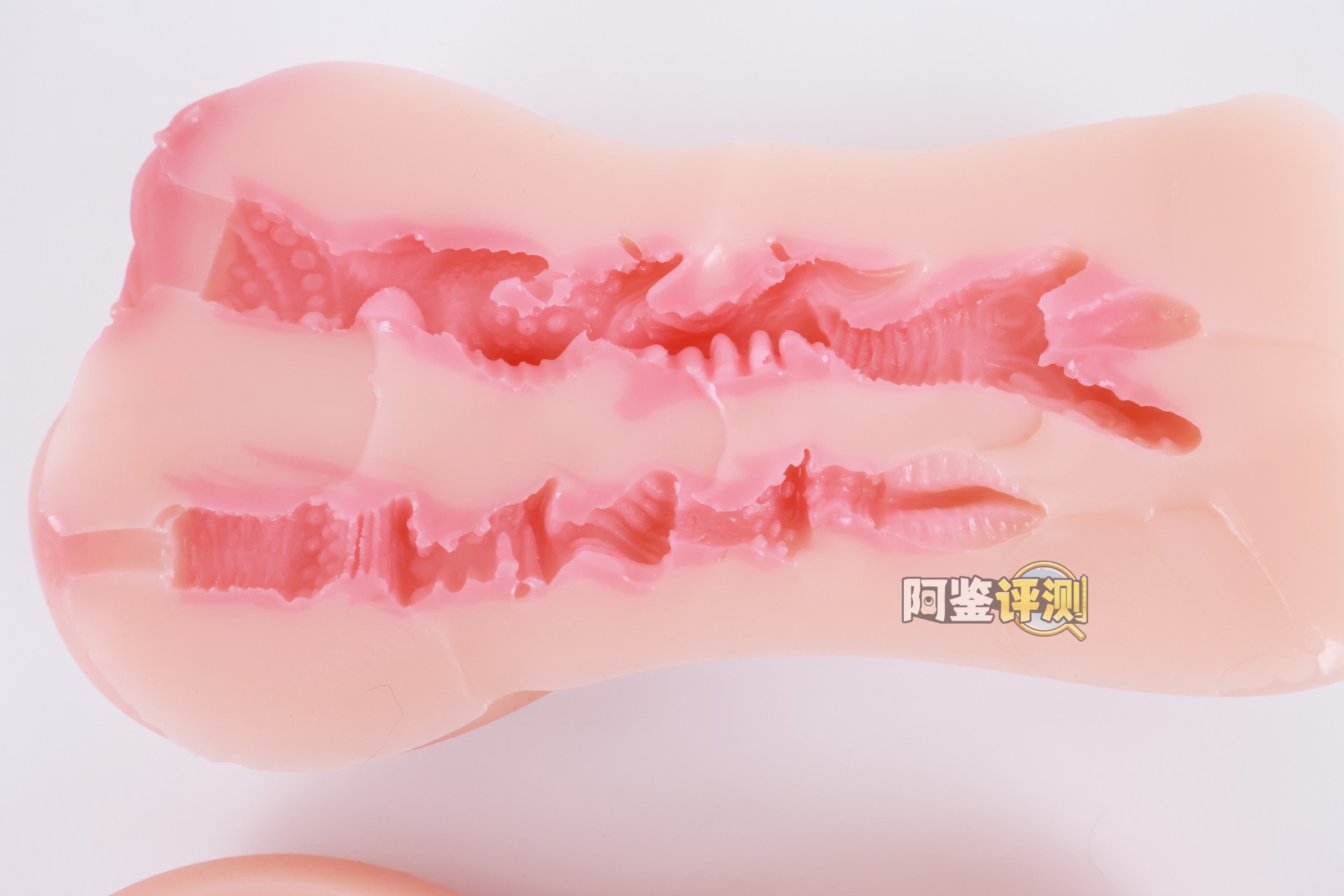 COC——“炎龙魔女”评测!两面顶胶的瘦小杯子,为何非要坚持双通道....