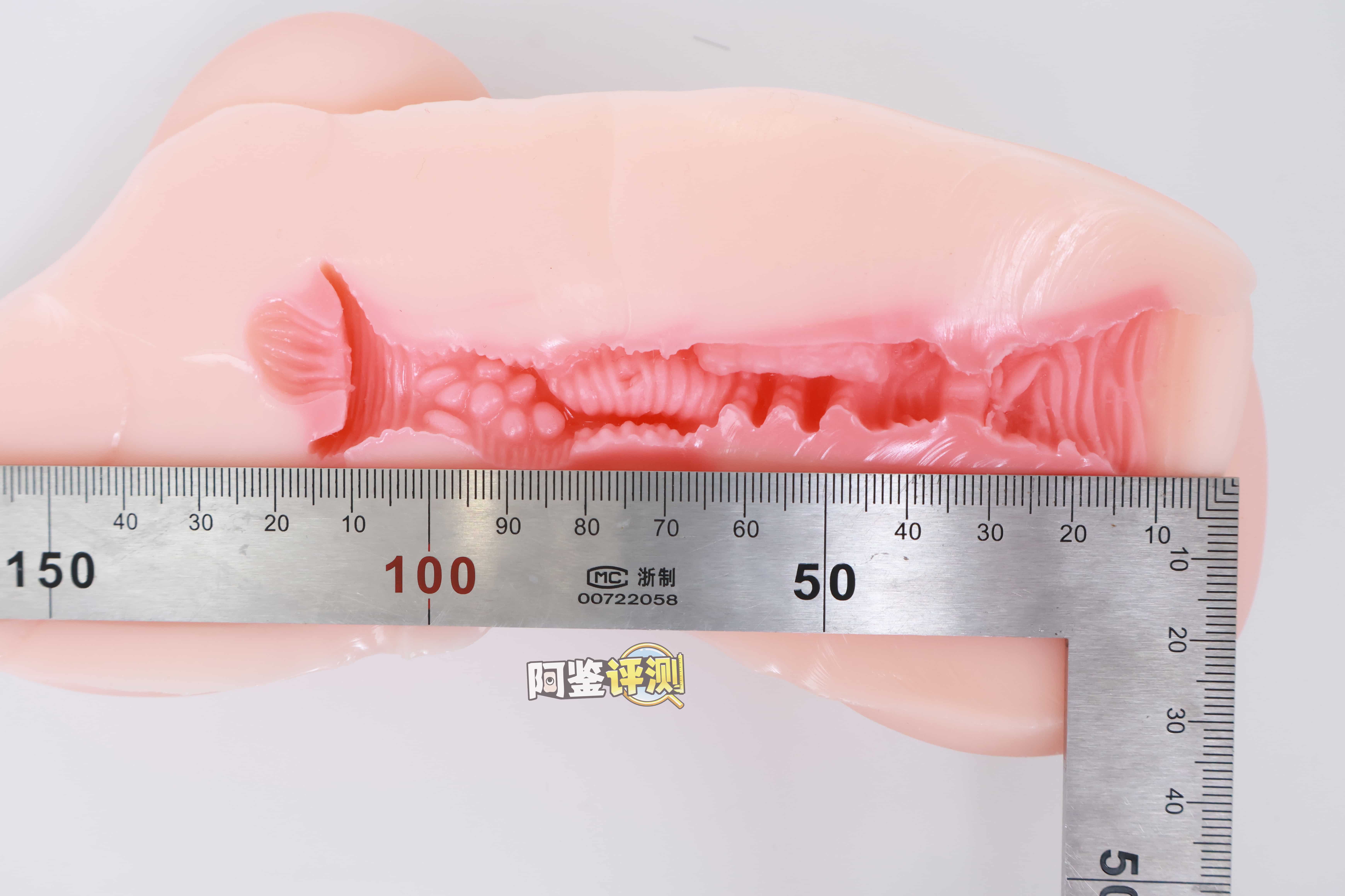 TMT——“樱川爱（礼盒版）”评测！防“查重”版水着琉璃子，继续加码的现代版“买椟还珠”型飞机杯