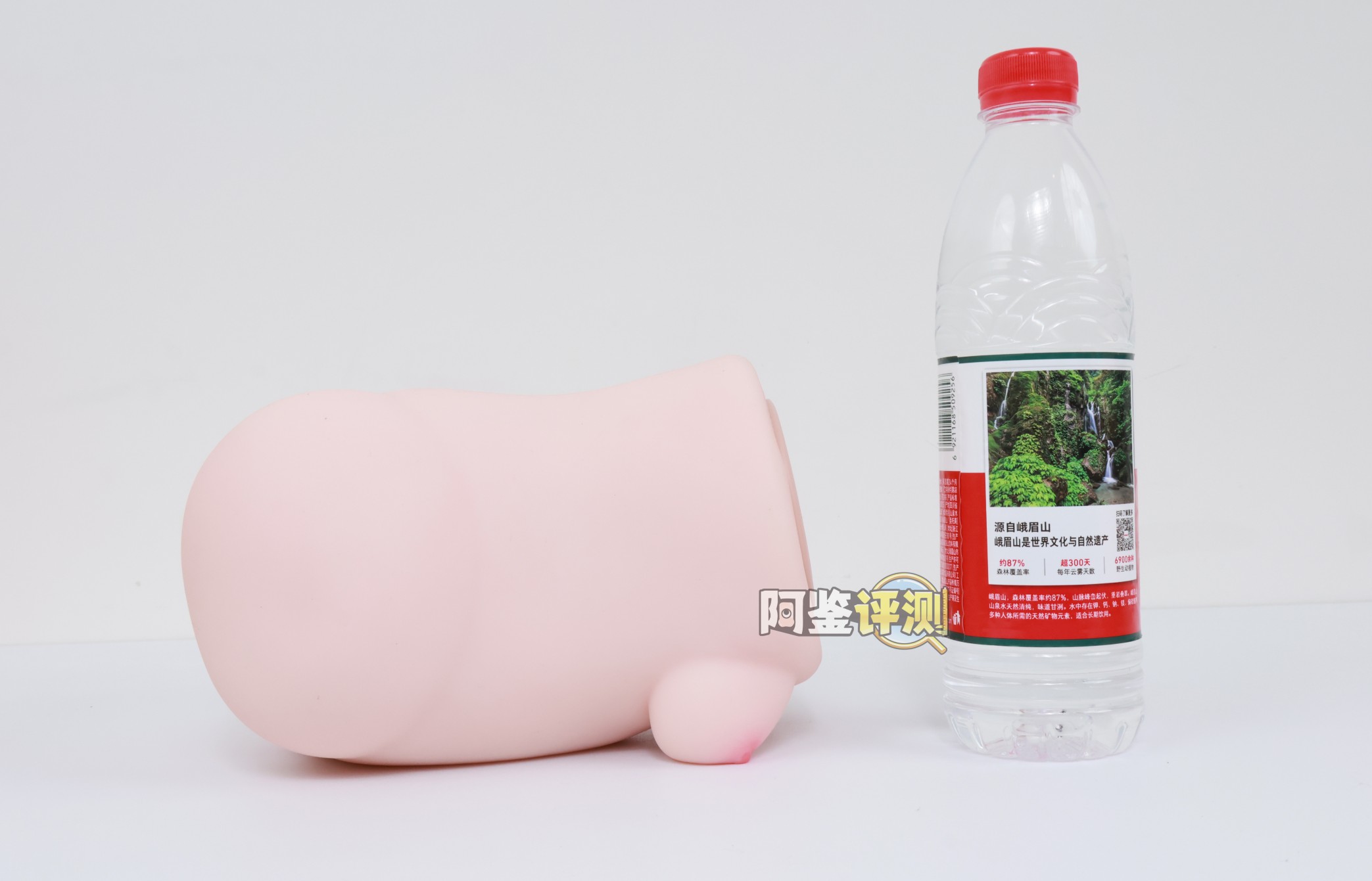 YUU——“内伸缩樱乃酱”评测！胖乎乎的传统派活塞型电动杯，能力综合但是缺乏亮点