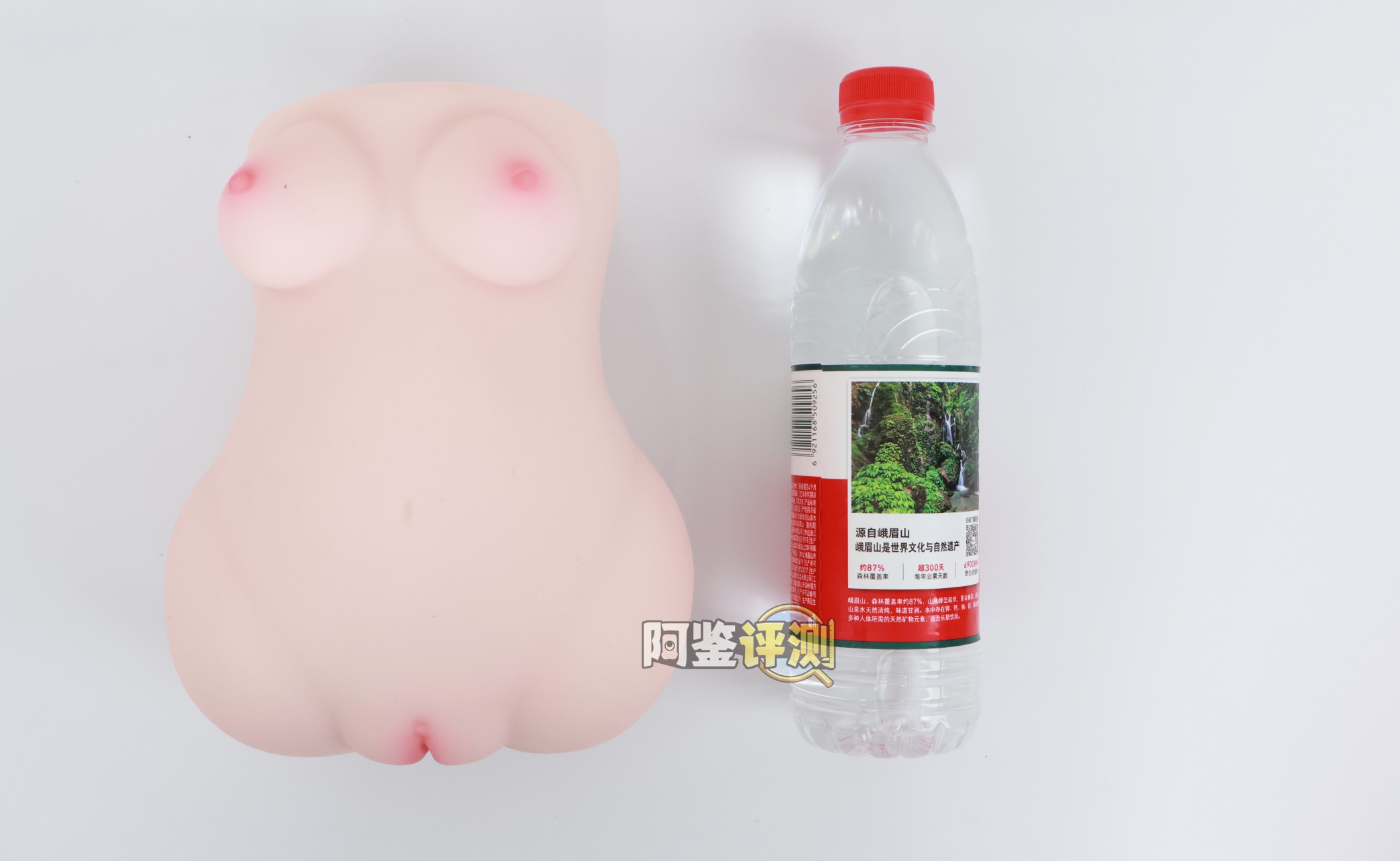 YUU——“内伸缩樱乃酱”评测！胖乎乎的传统派活塞型电动杯，能力综合但是缺乏亮点