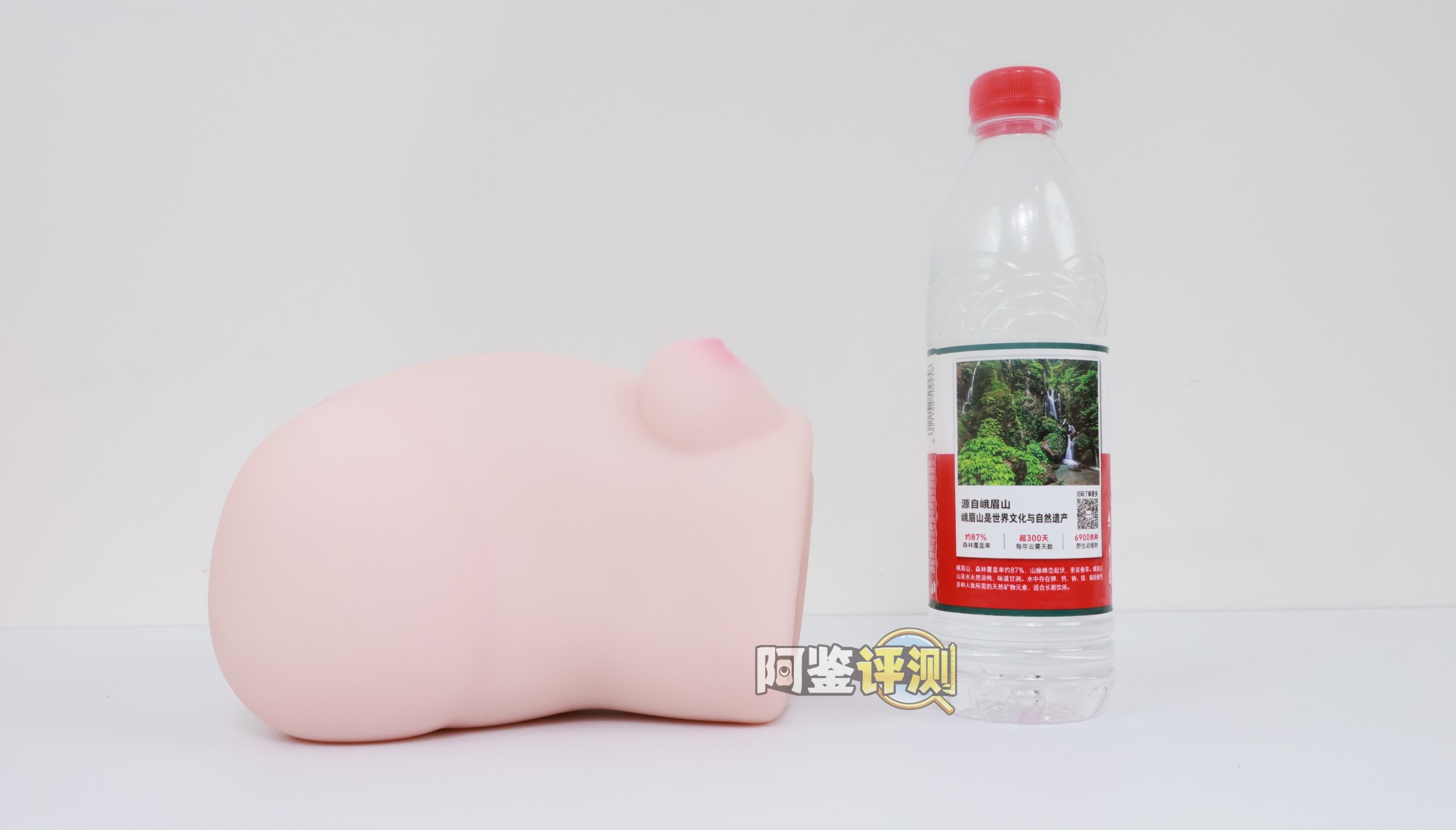 YUU——“内伸缩樱乃酱”评测！胖乎乎的传统派活塞型电动杯，能力综合但是缺乏亮点