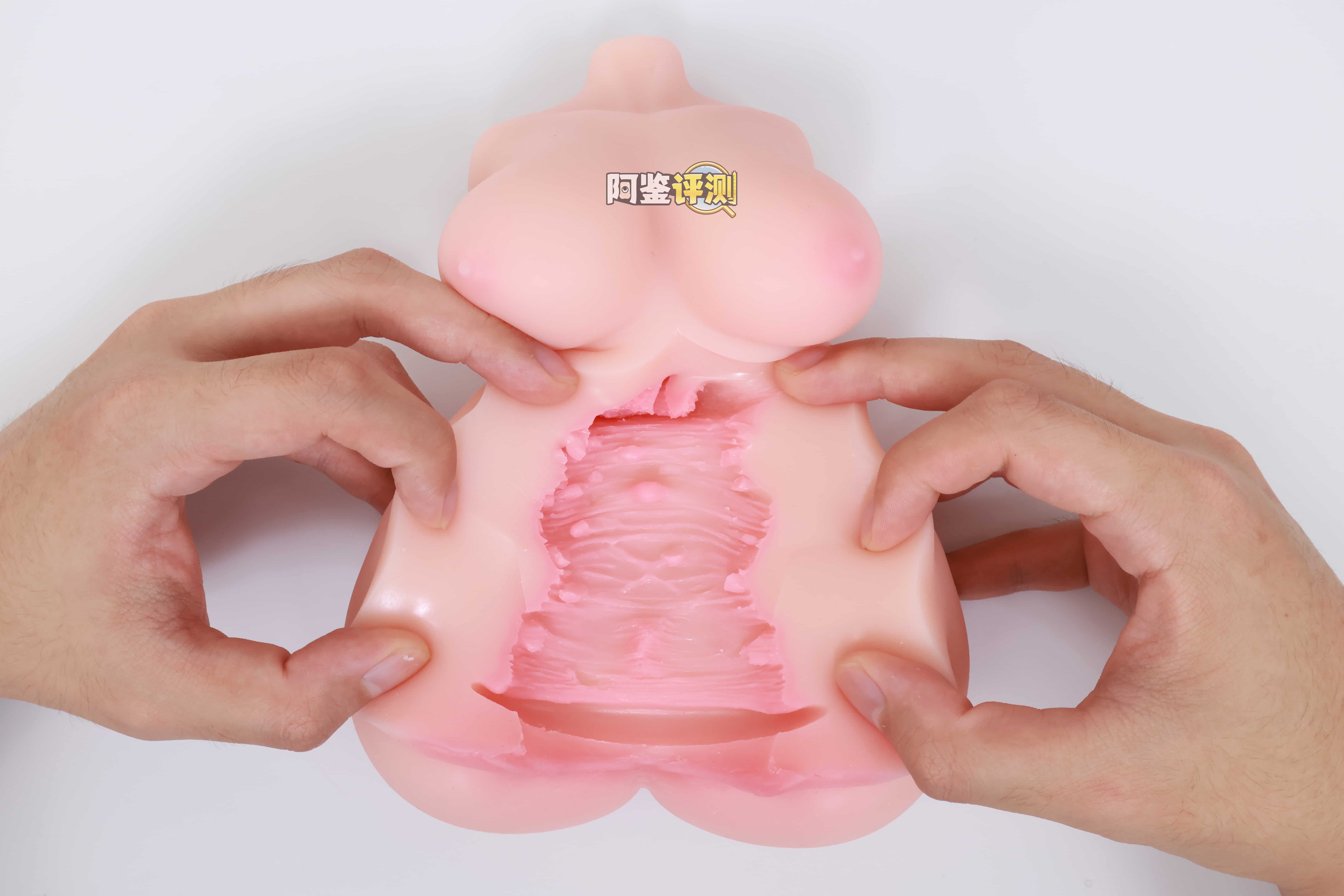 OK——“兼职女仆”评测！卖相大大提升的躯干造型新款，大子宫的结构略微缺乏突破感