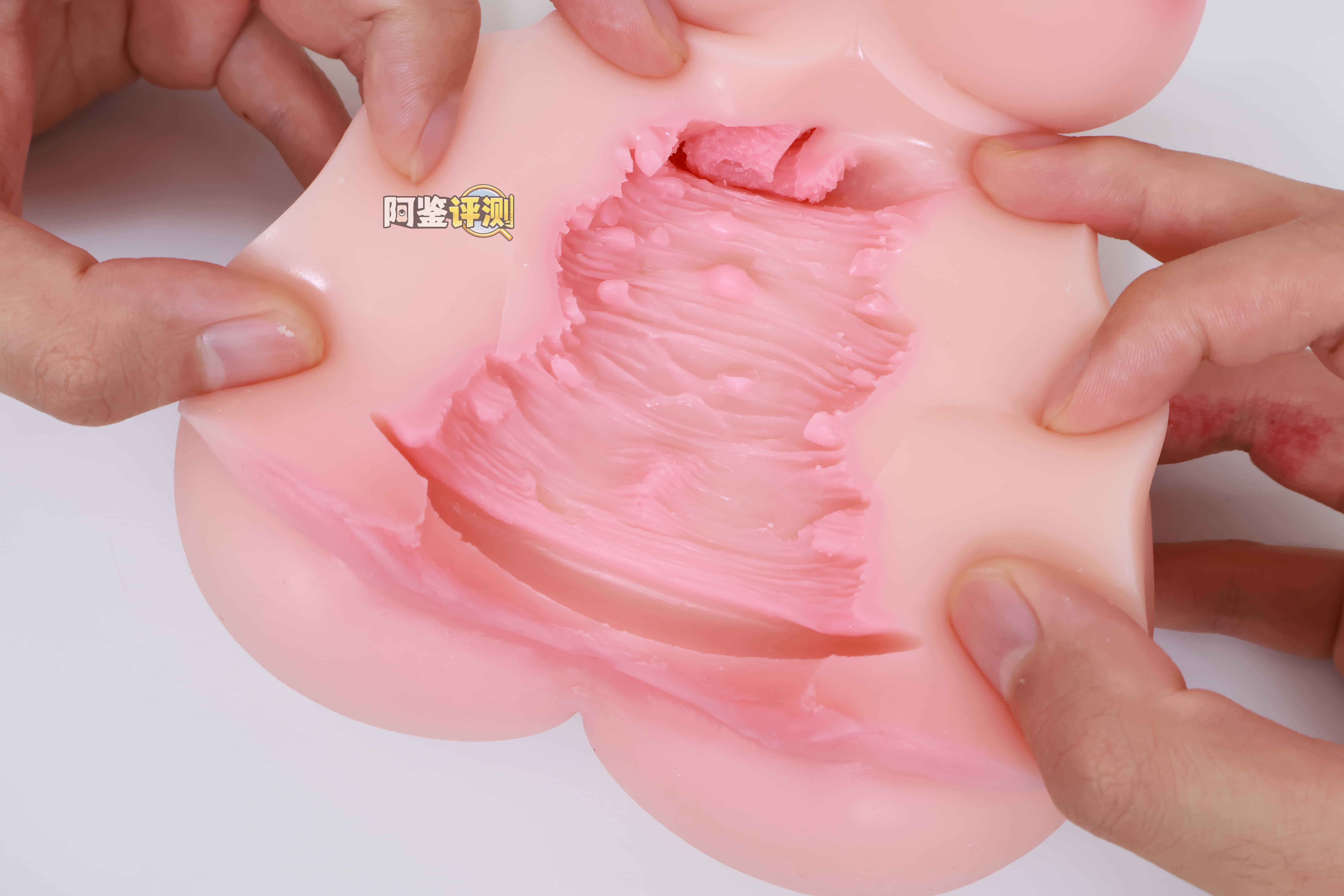 OK——“兼职女仆”评测！卖相大大提升的躯干造型新款，大子宫的结构略微缺乏突破感