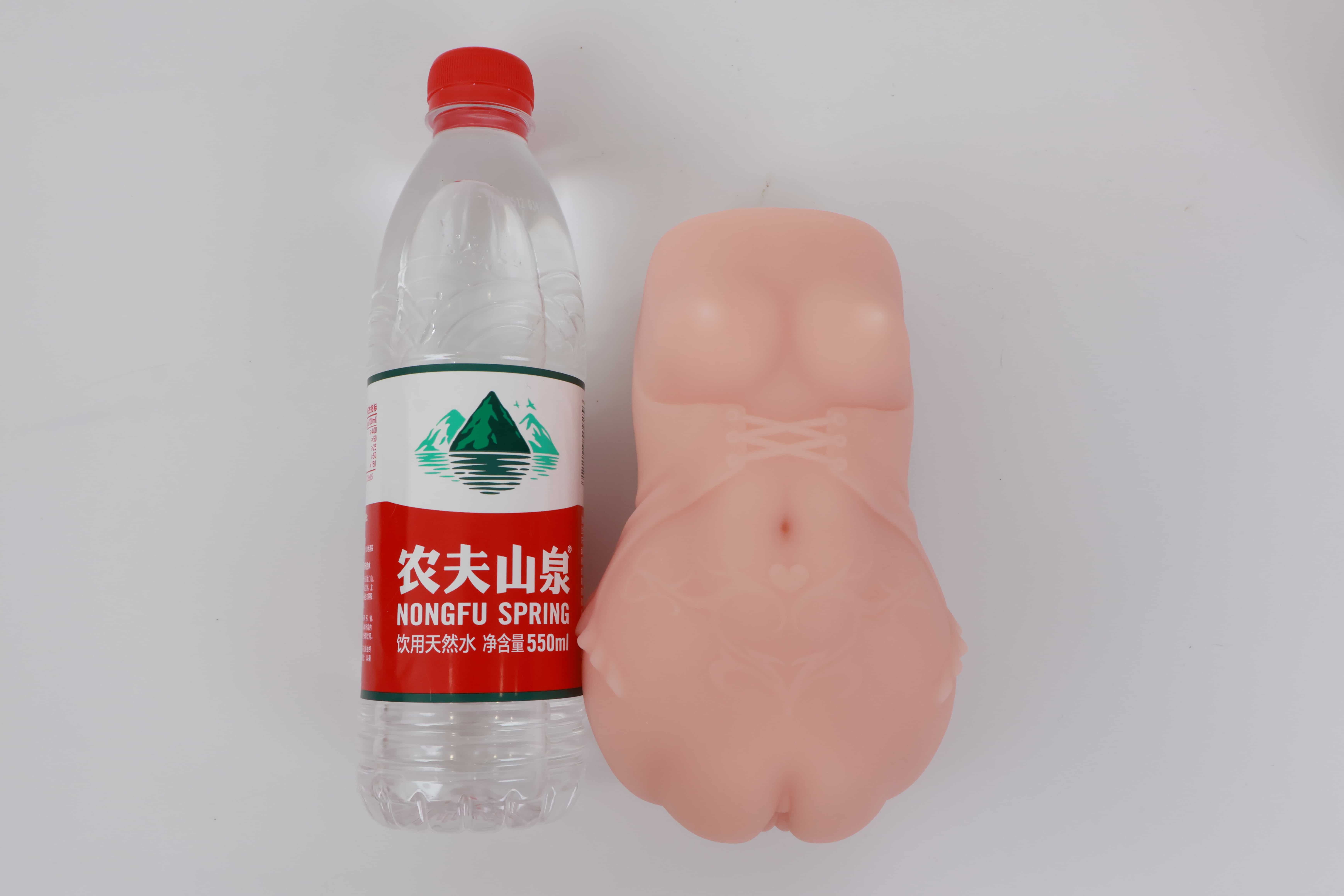 Lovefactor——“欲月之吻”评测！结构复杂充盈的肉感“尖牙”，看似凶险实则温柔~