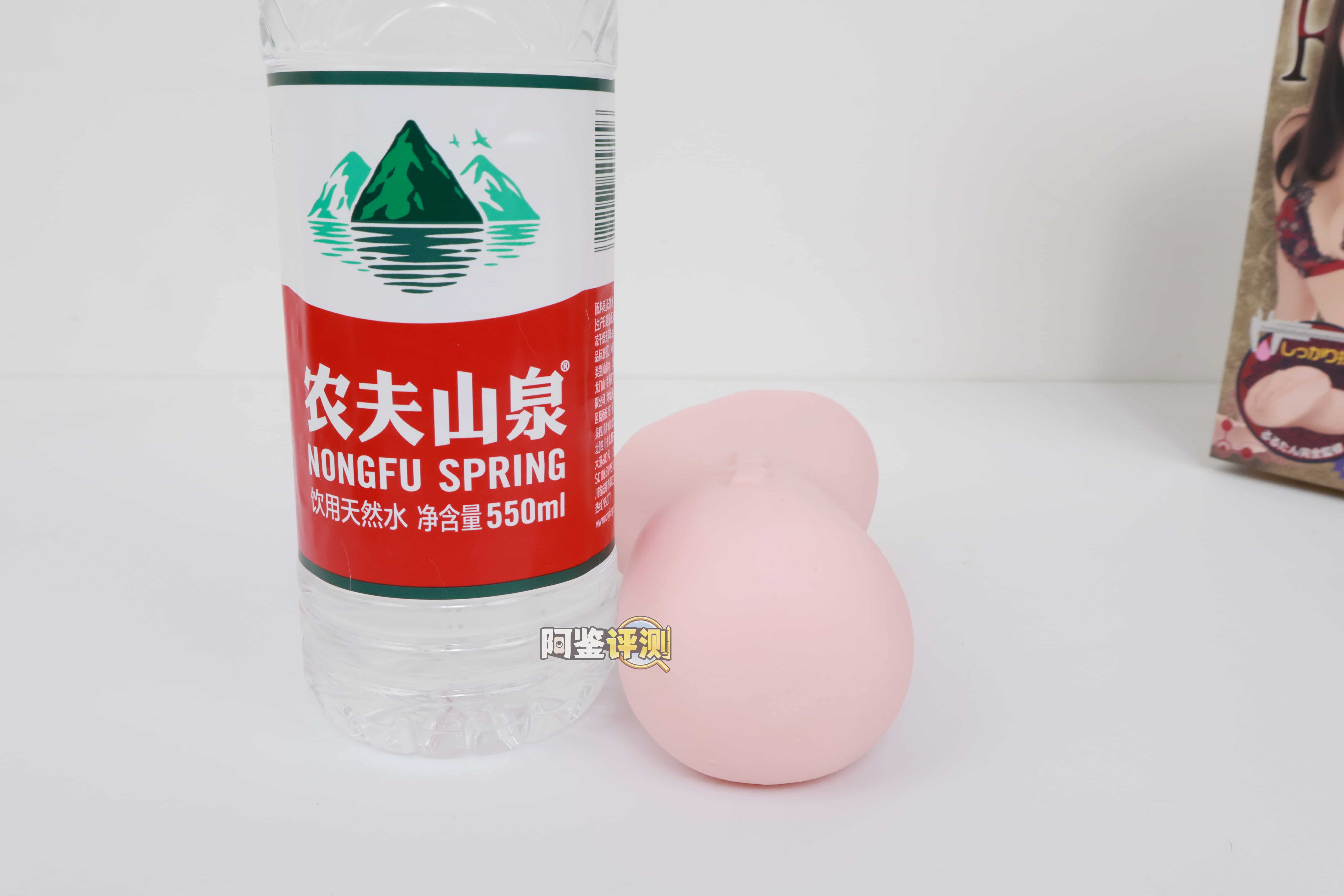 魔眼——"露露碳"评测！以猎奇画风和奇妙主题著称的魔眼，怎么突然做起了女优联名款？