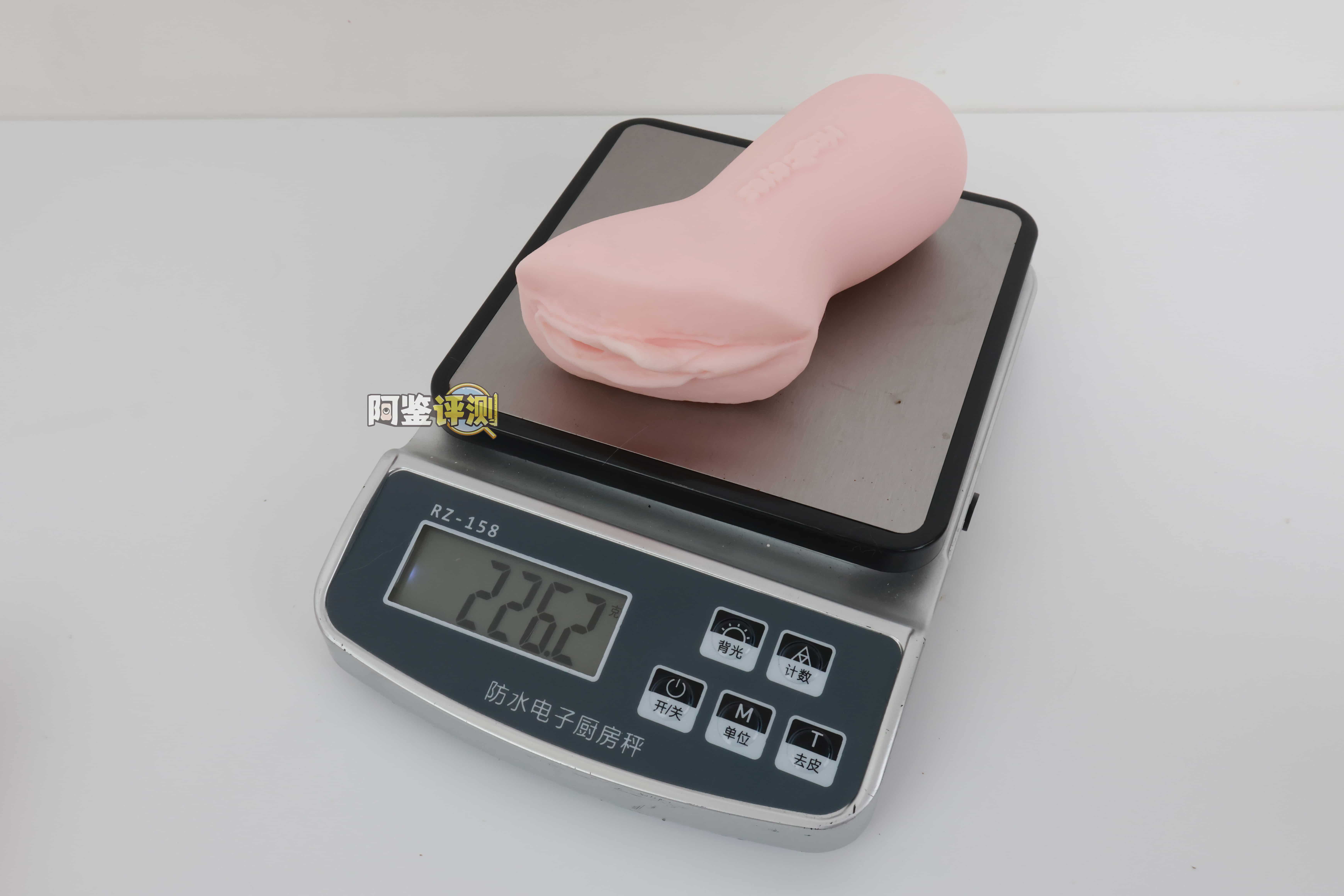 魔眼——"露露碳"评测！以猎奇画风和奇妙主题著称的魔眼，怎么突然做起了女优联名款？