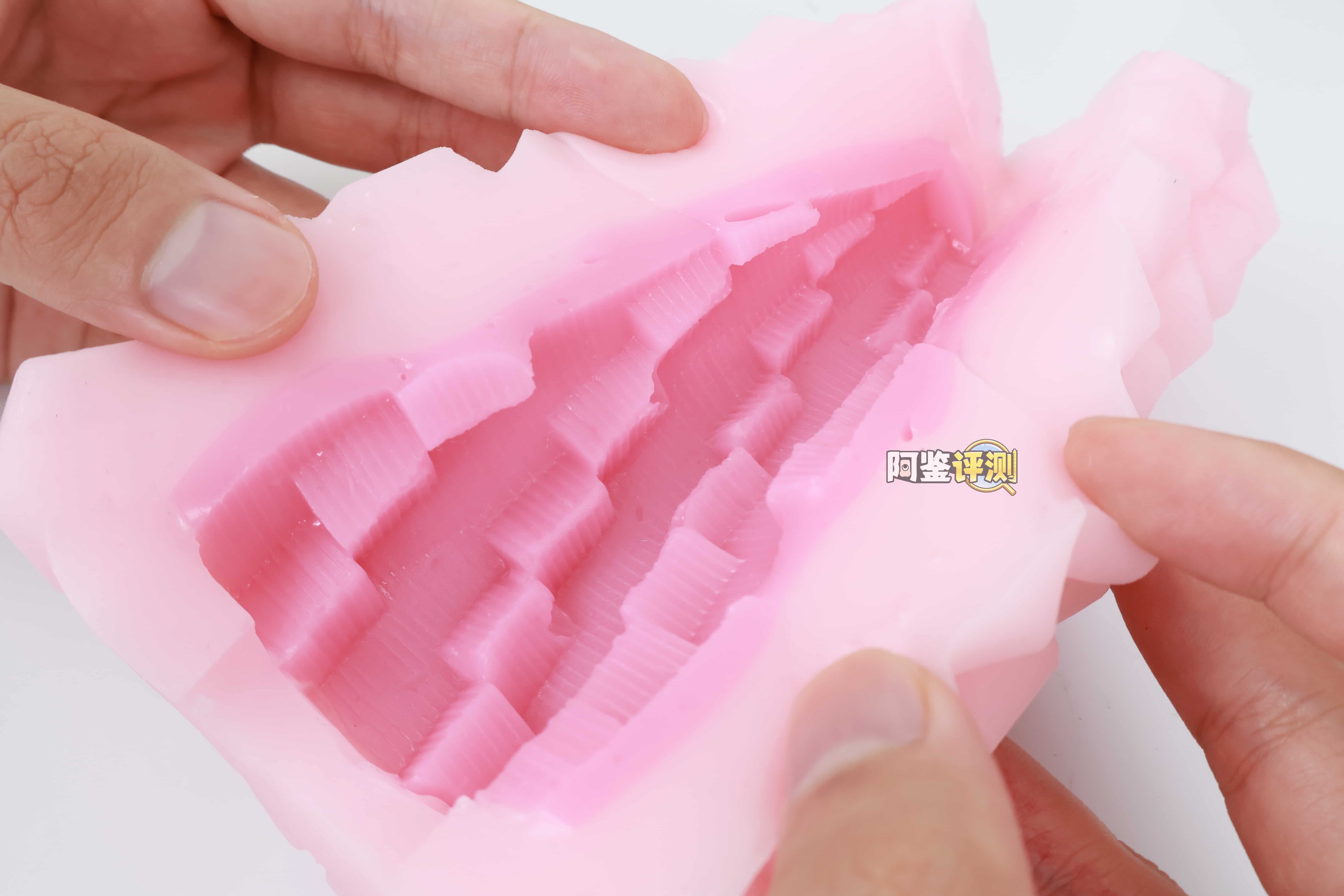 KK——“榨精术士”评测！外软内硬的旋转大块结构，有物理刺激但缺少一些肉感的包裹