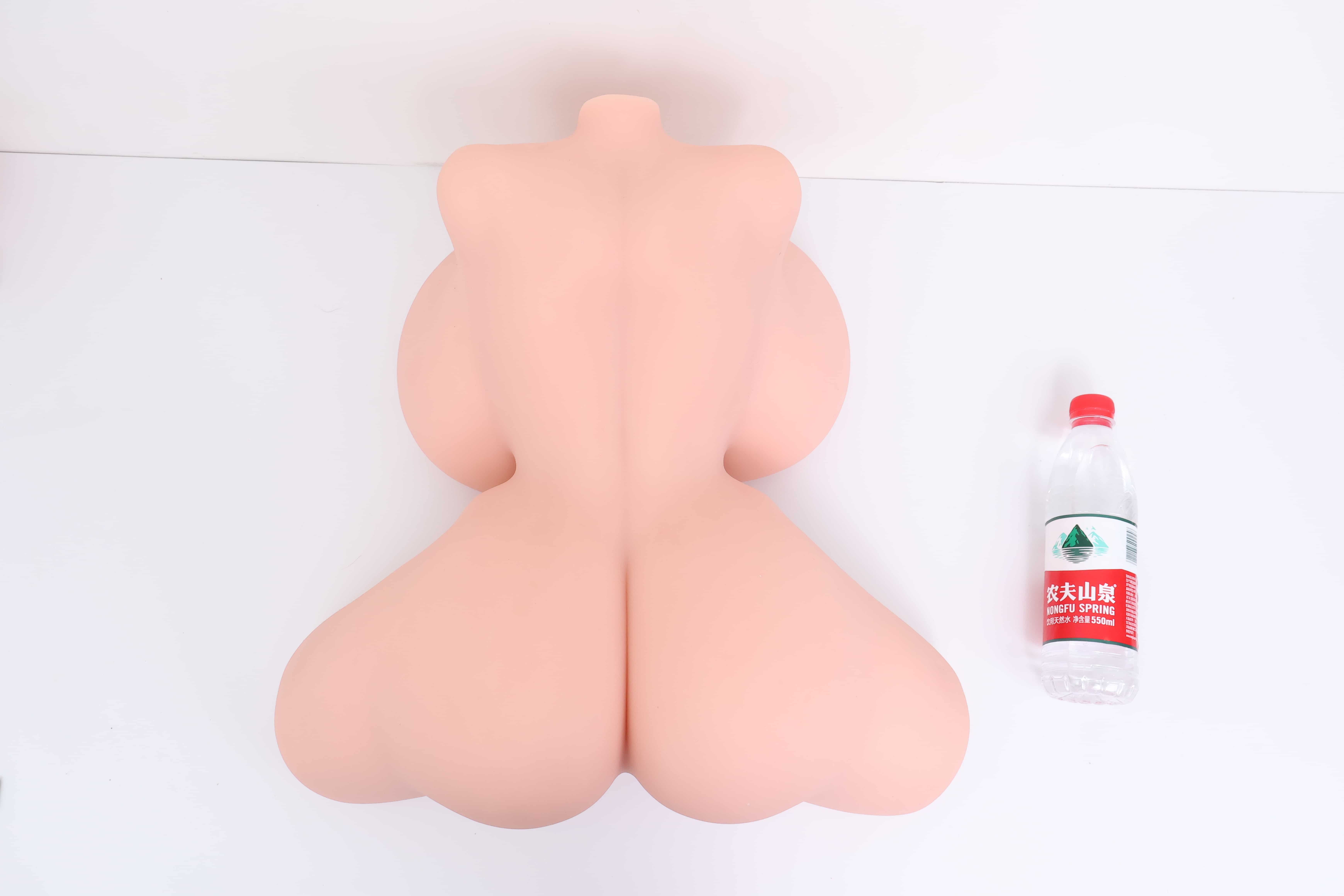 GOSE——"小鬼魔皇2代"评测！挑战极限的爆乳大倒模，极端身材的加码高配