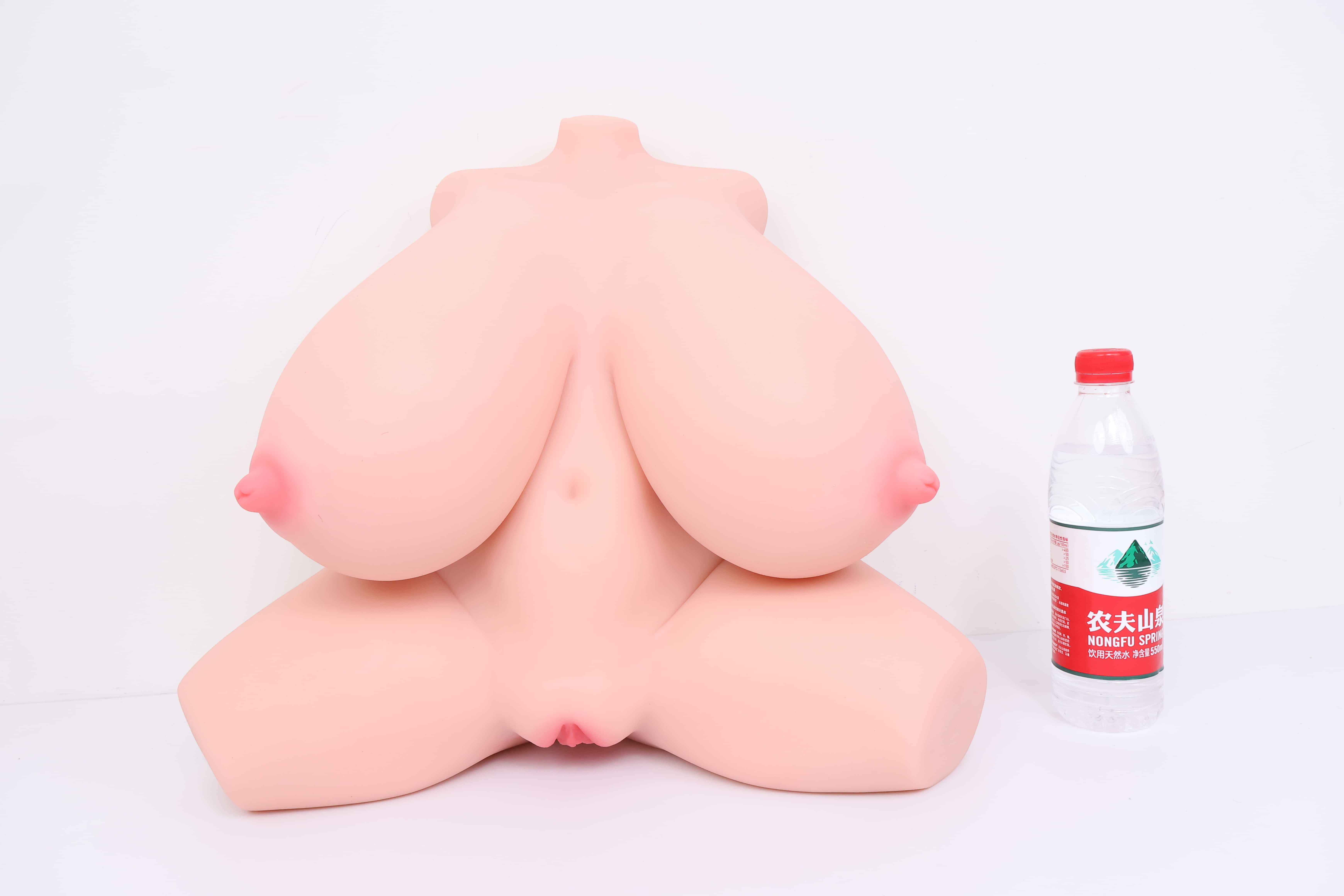 GOSE——"小鬼魔皇2代"评测！挑战极限的爆乳大倒模，极端身材的加码高配