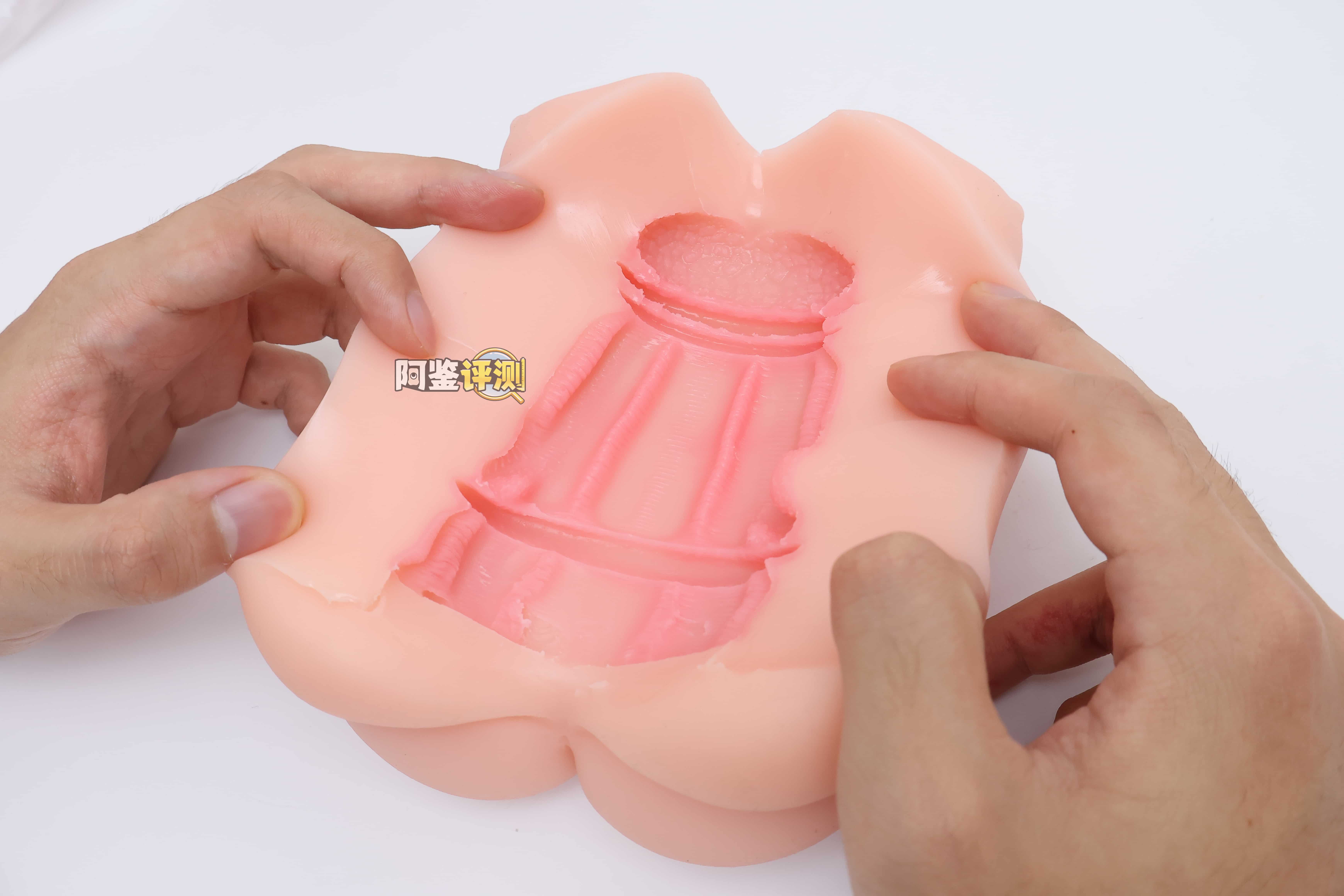 RQS——"牛娘净化"评测！简单紧致的突破型结构，但简单的设计似乎不怎么耐玩