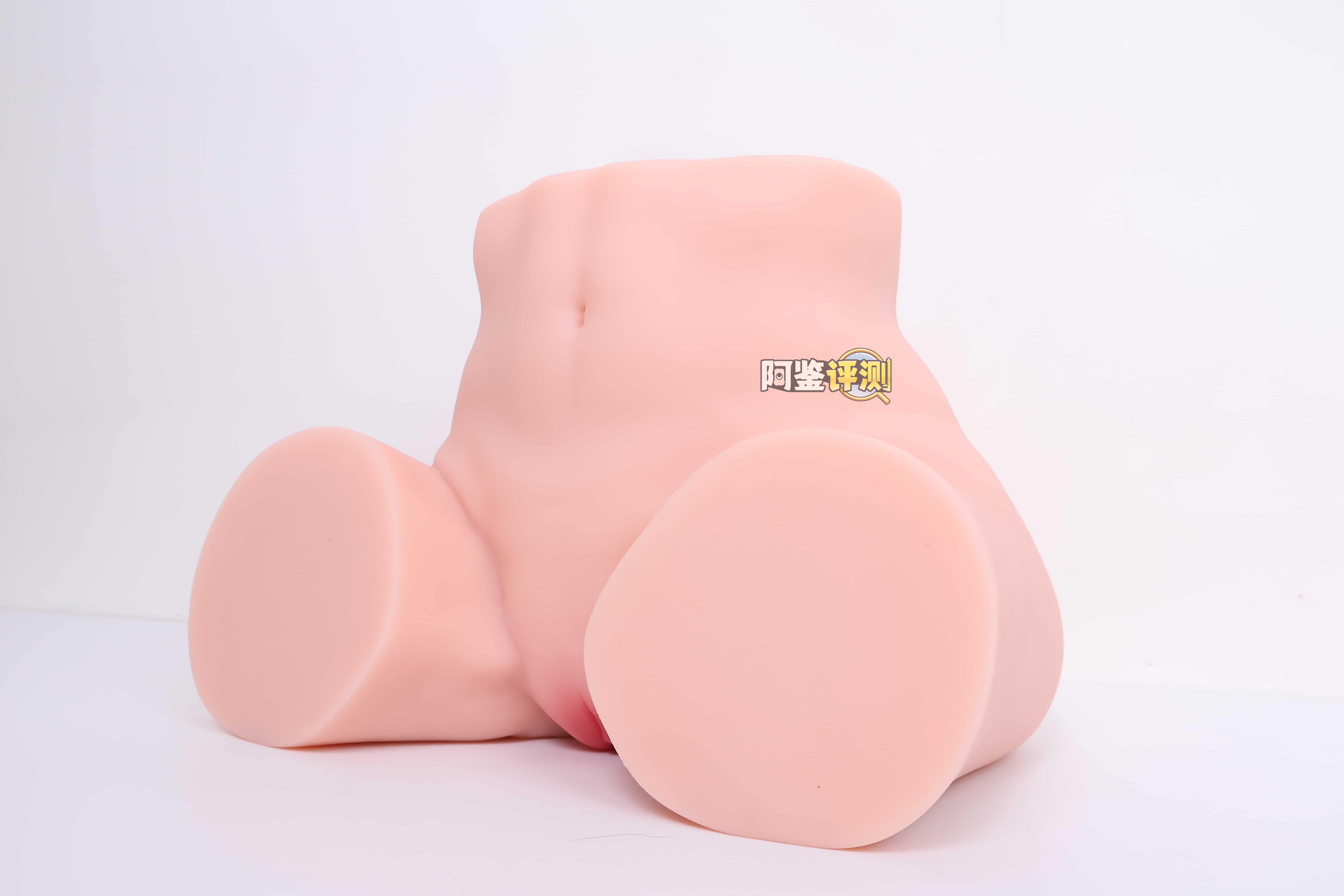 COC——”元气教练”评测！可可狼姬的肉色加大版，但脂软部分感觉做得稍微有些保守