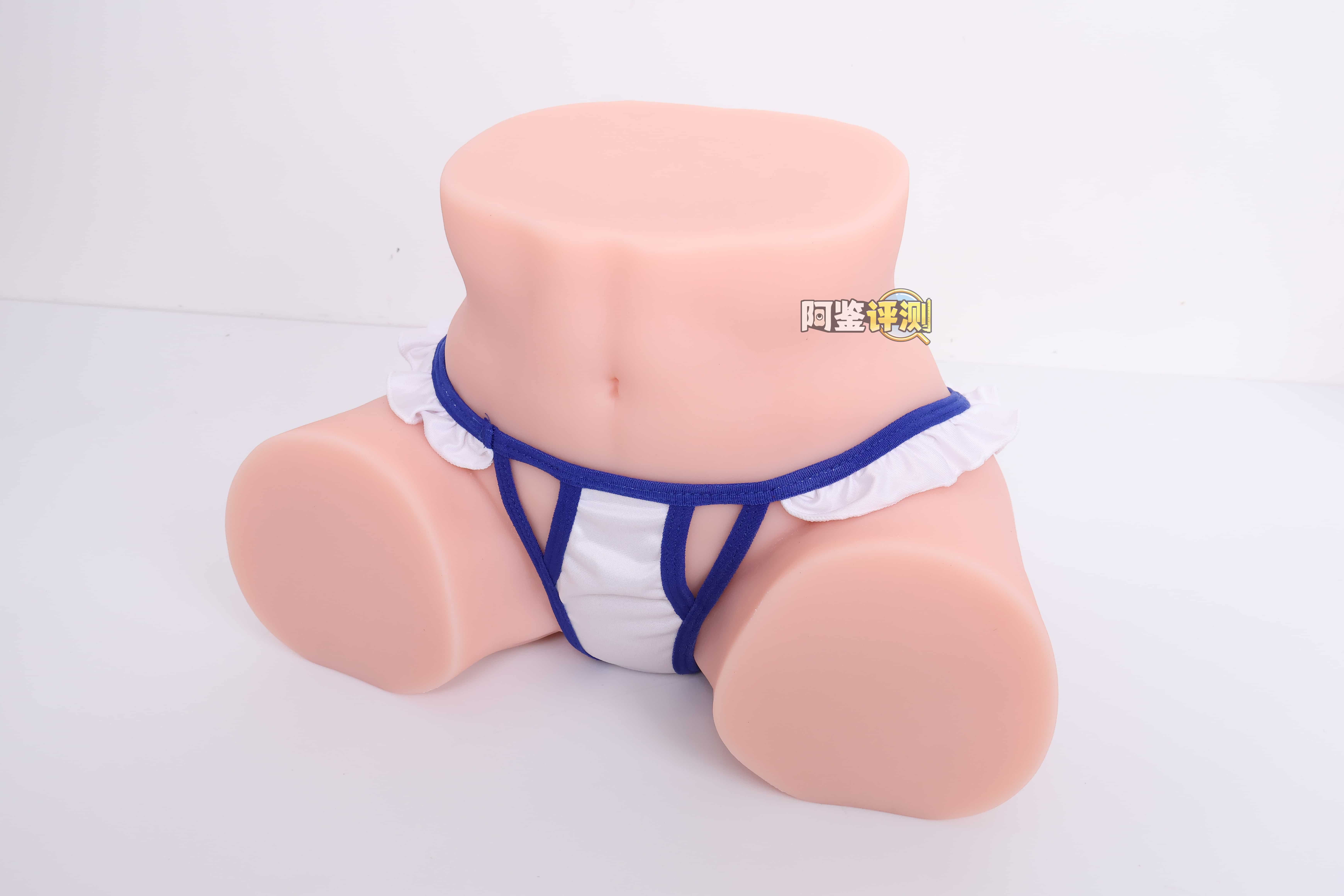 COC——”元气教练”评测！可可狼姬的肉色加大版，但脂软部分感觉做得稍微有些保守