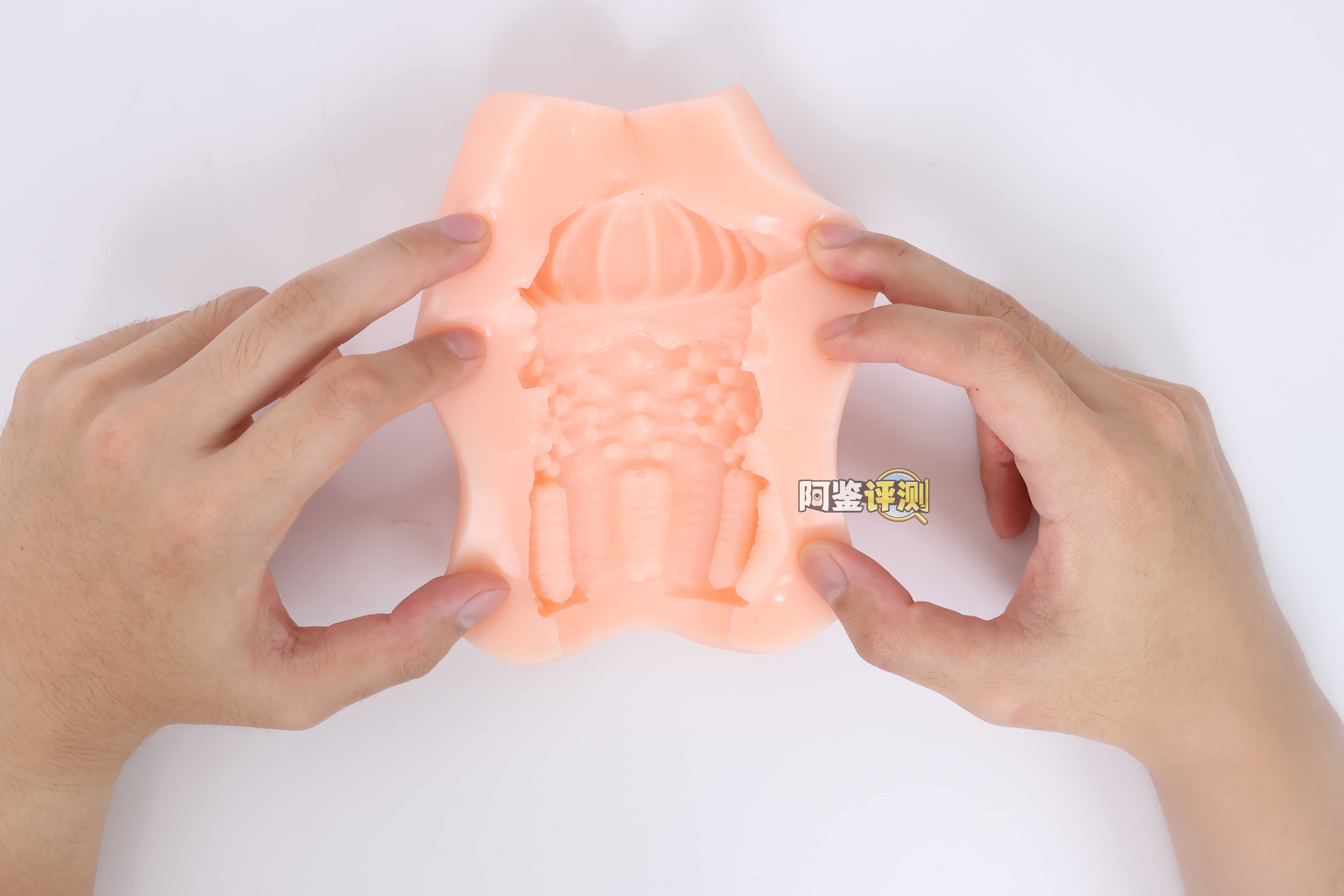 汤马托易士——”异世界精灵”评测！对子炼金术士的一比一模仿版，TPE的材质复刻排气感？根本不行...