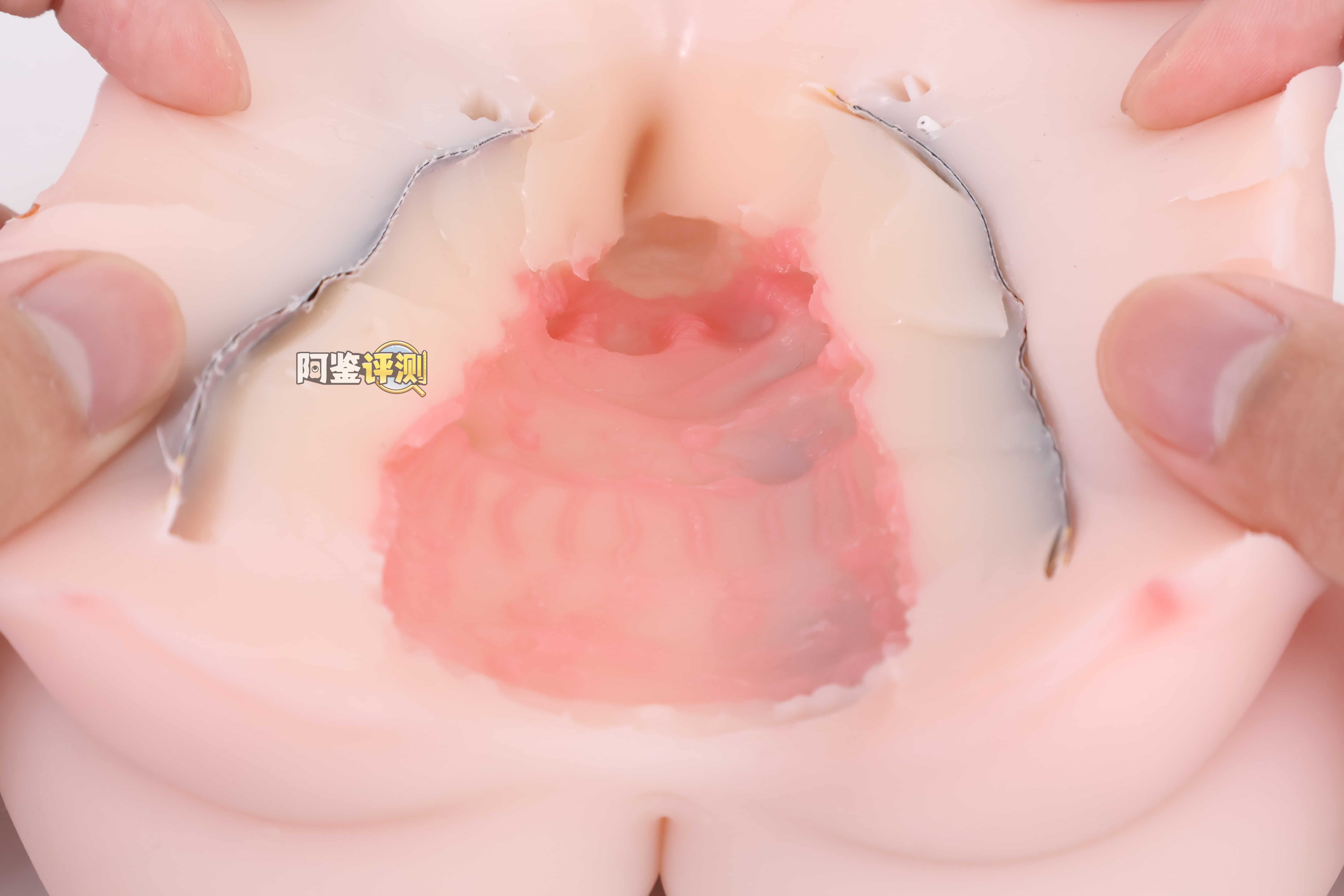 YUU——”热热子五代”评测！换汤不换药的公式产品，通道体验上感觉不到进步